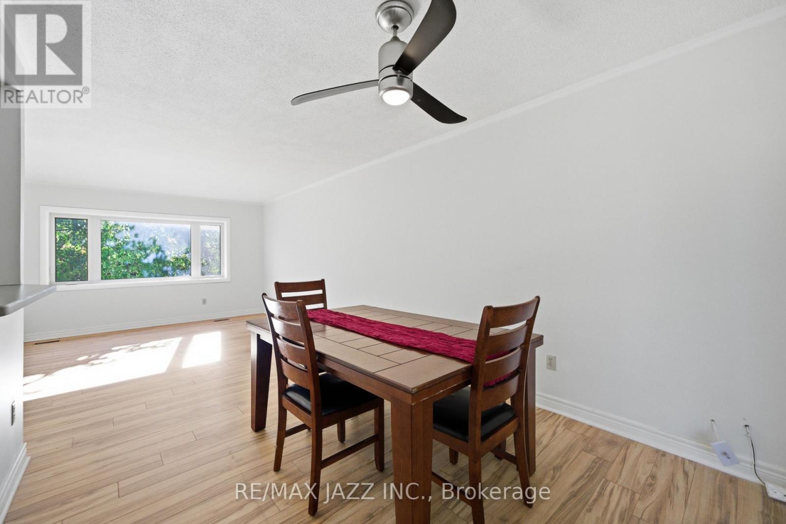 1708 Redwood Drive, Peterborough (Monaghan Ward 2), Ontario  K9K 1M3 - Photo 8 - X12471311