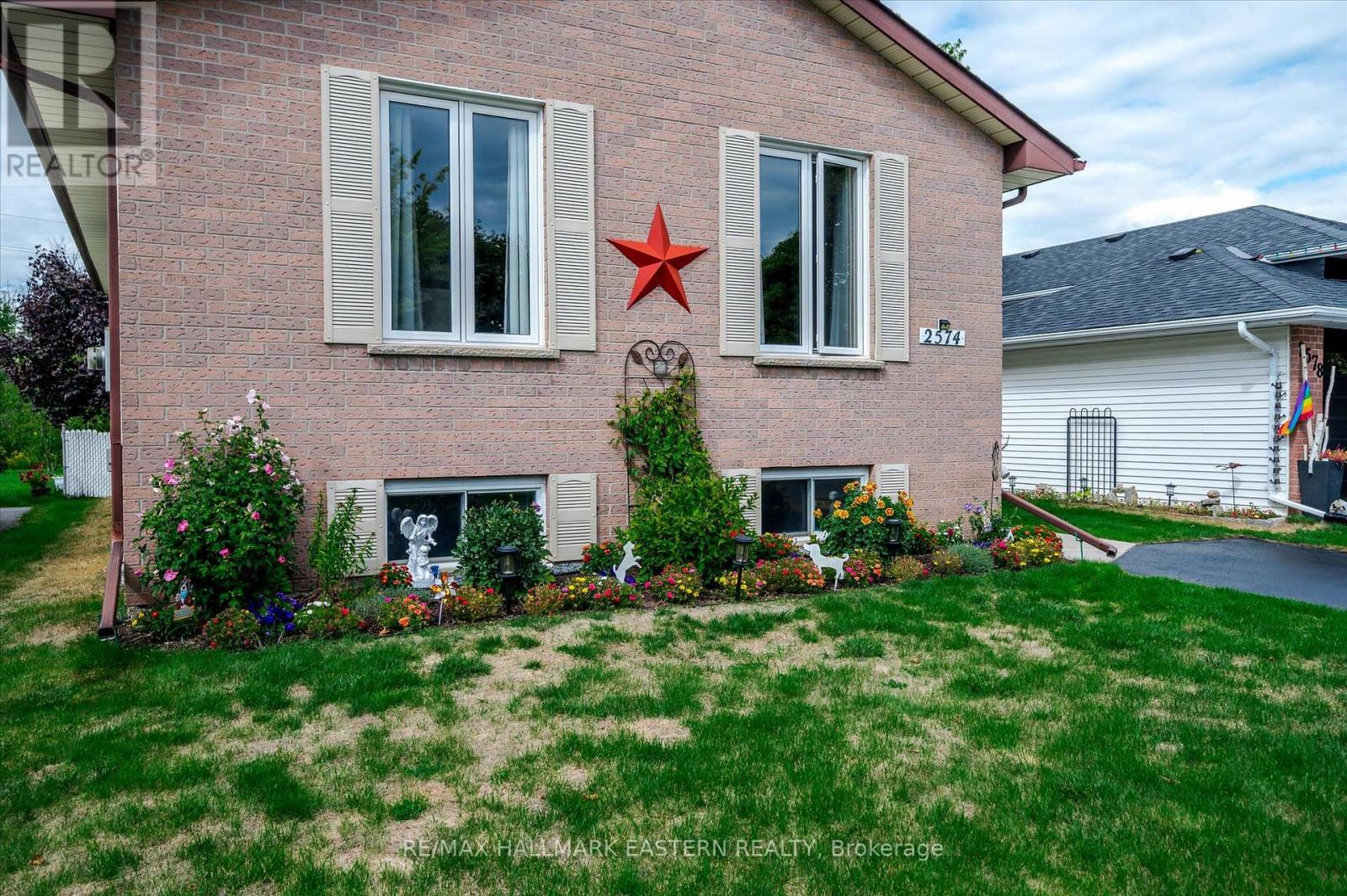 2574 Foxmeadow Road, Peterborough (Ashburnham Ward 4), Ontario  K9L 1X2 - Photo 49 - X12471451