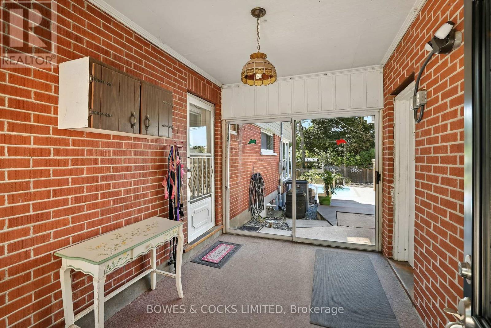 433 Manorhill Avenue, Peterborough (Town Ward 3), Ontario  K9J 6H7 - Photo 37 - X12471539