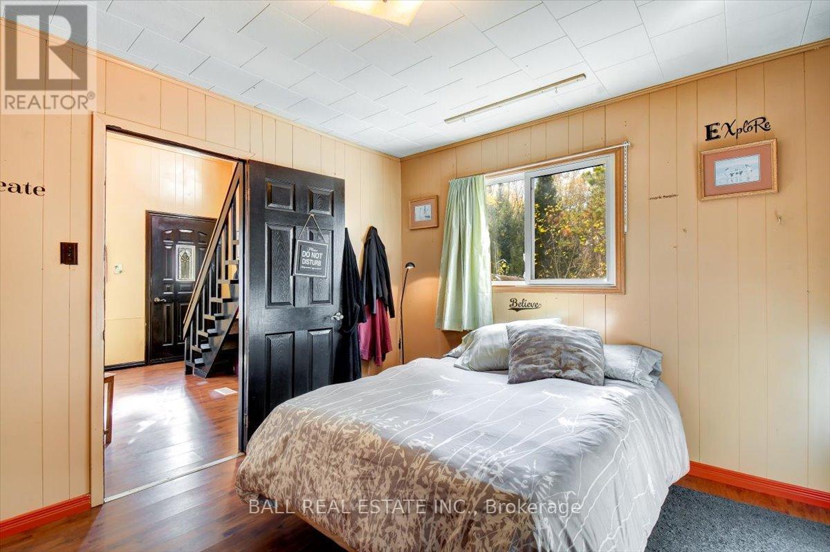 463 Quarry Road, Bancroft (Dungannon Ward), Ontario  K0L 1C0 - Photo 15 - X12471571