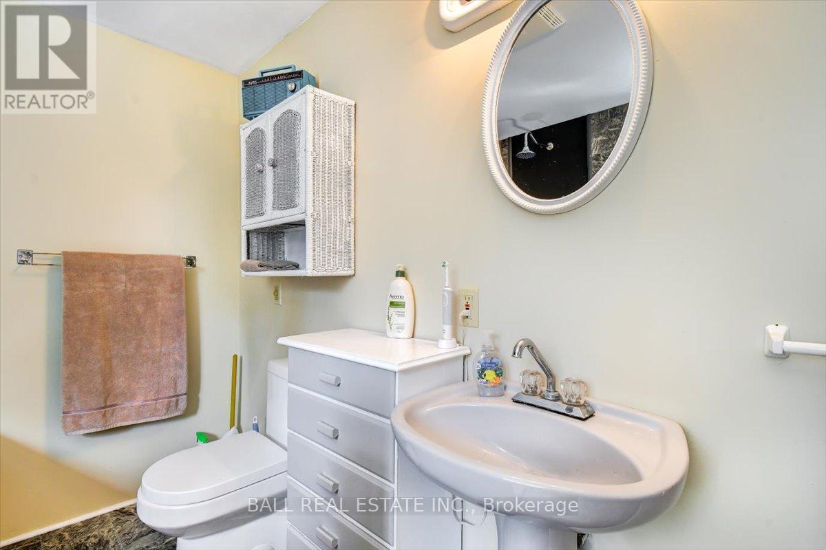 463 Quarry Road, Bancroft (Dungannon Ward), Ontario  K0L 1C0 - Photo 20 - X12471571