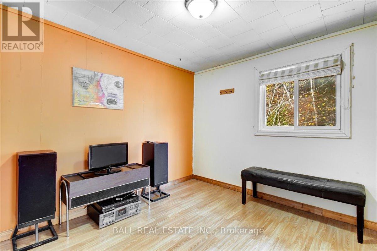 463 Quarry Road, Bancroft (Dungannon Ward), Ontario  K0L 1C0 - Photo 21 - X12471571