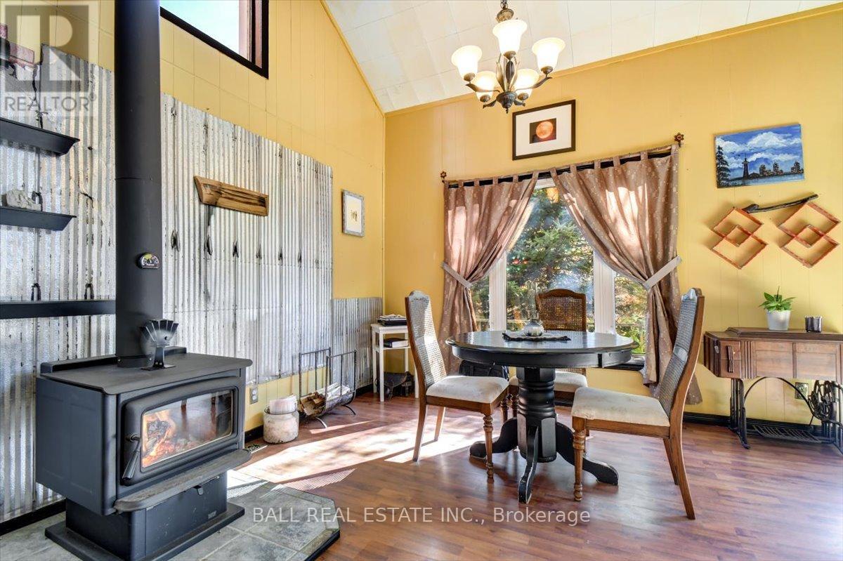 463 Quarry Road, Bancroft (Dungannon Ward), Ontario  K0L 1C0 - Photo 6 - X12471571