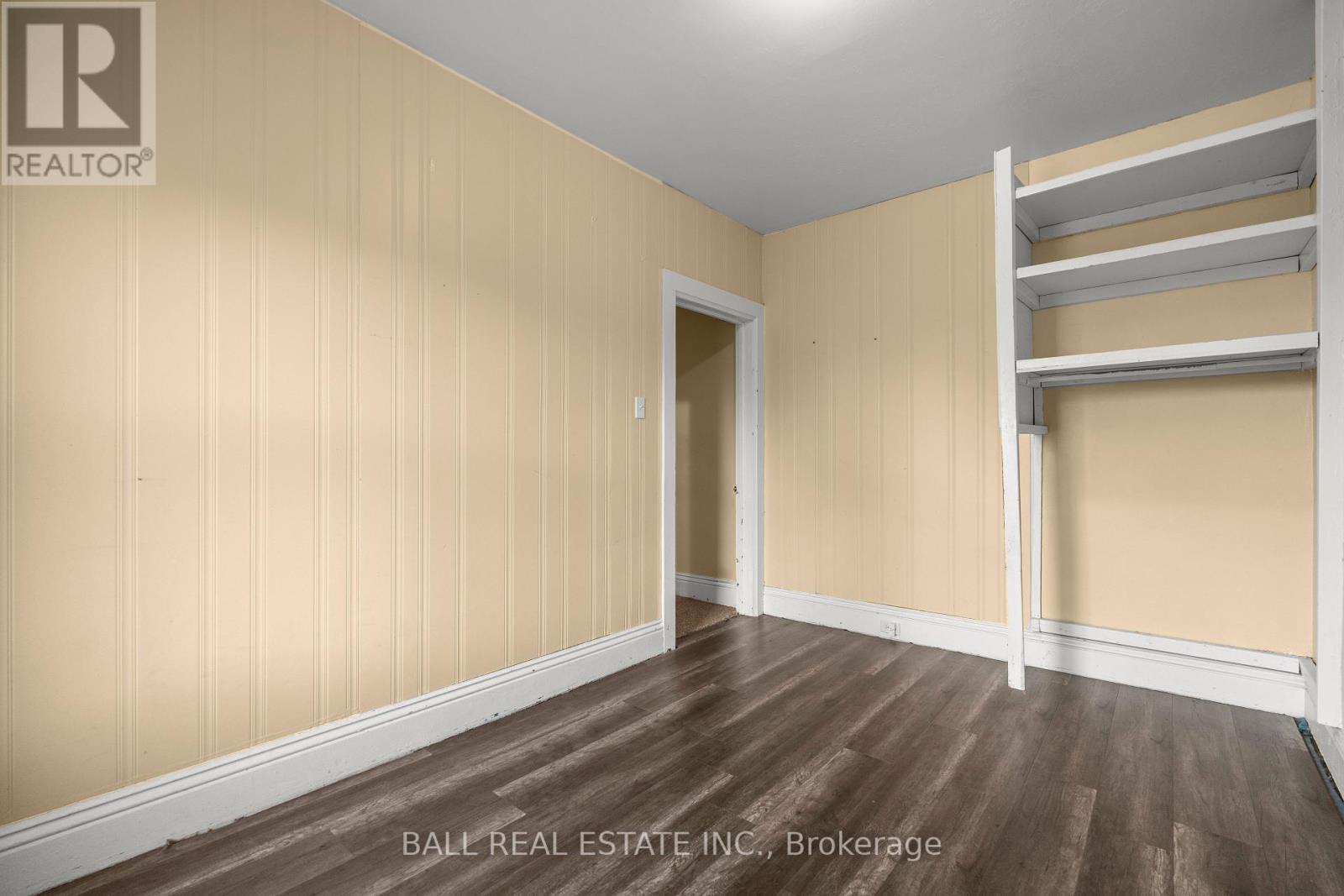 45 Lafayette Avenue, Peterborough (Town Ward 3), Ontario  K9J 5C1 - Photo 27 - X12471704