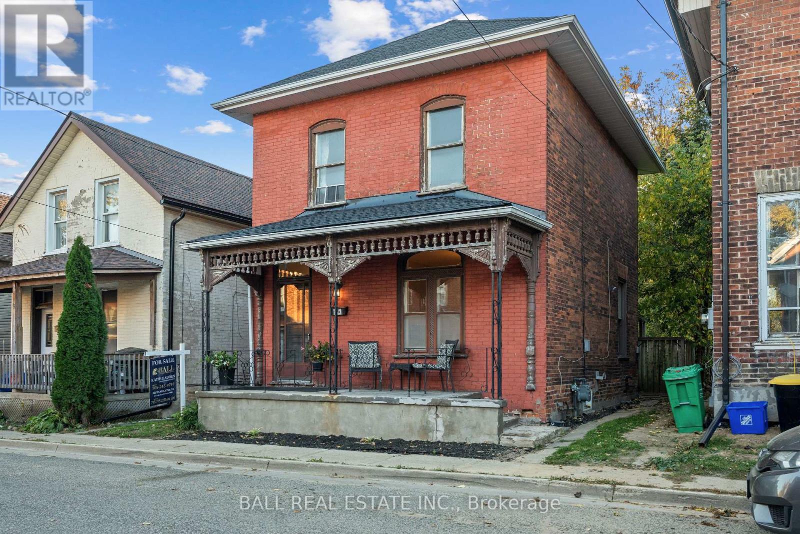45 Lafayette Avenue, Peterborough (Town Ward 3), Ontario  K9J 5C1 - Photo 3 - X12471704