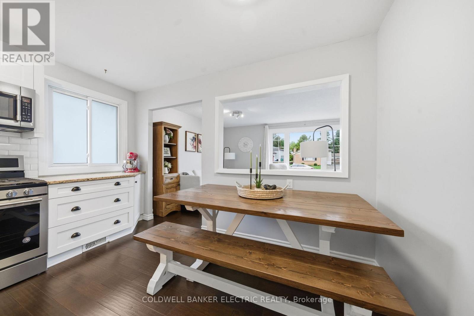 1673 Redwood Drive, Peterborough (Monaghan Ward 2), Ontario  K9K 1M2 - Photo 12 - X12471709