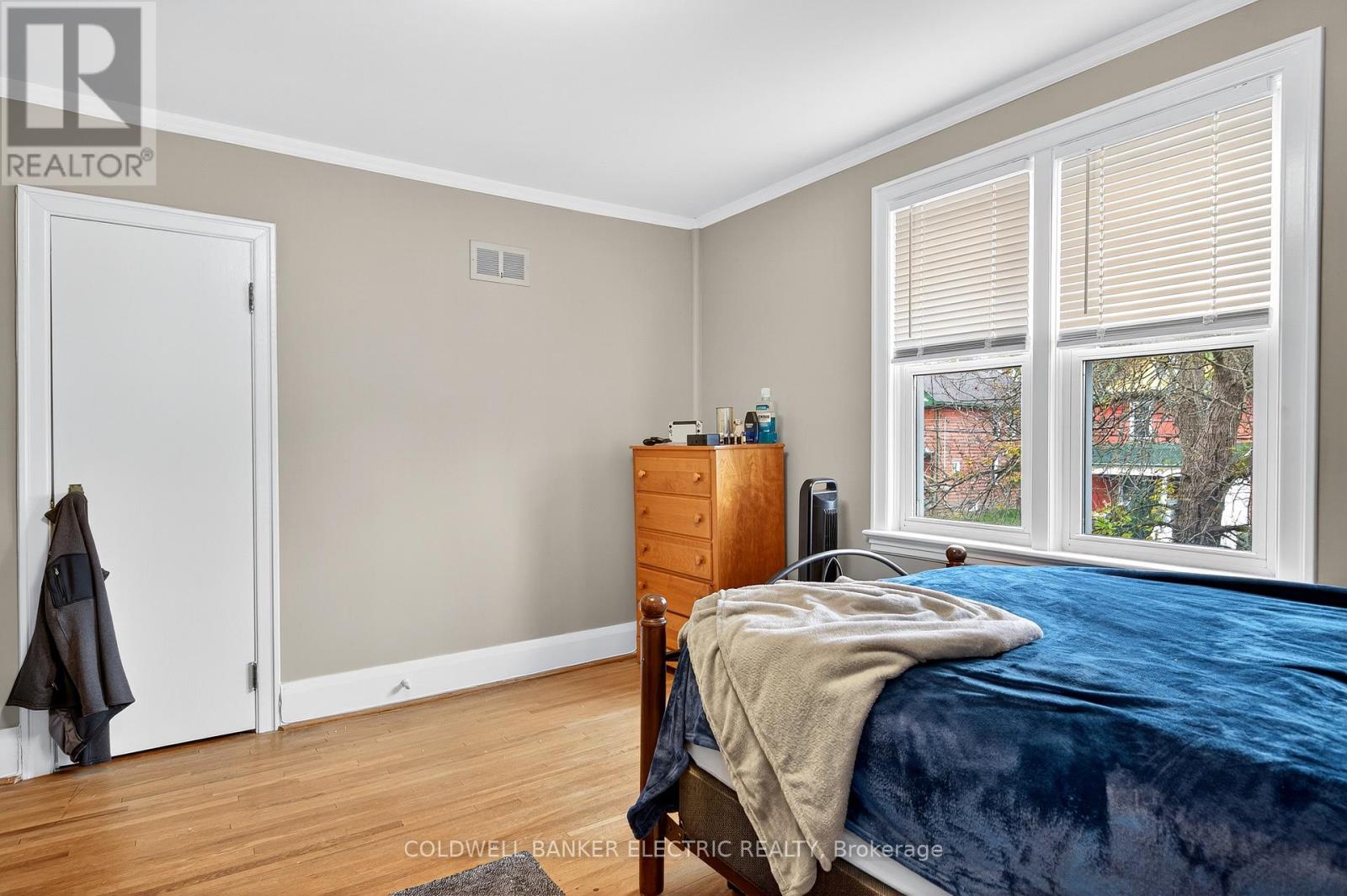 230 Geraldine Avenue, Peterborough (Northcrest Ward 5), Ontario  K9H 4T9 - Photo 32 - X12471798