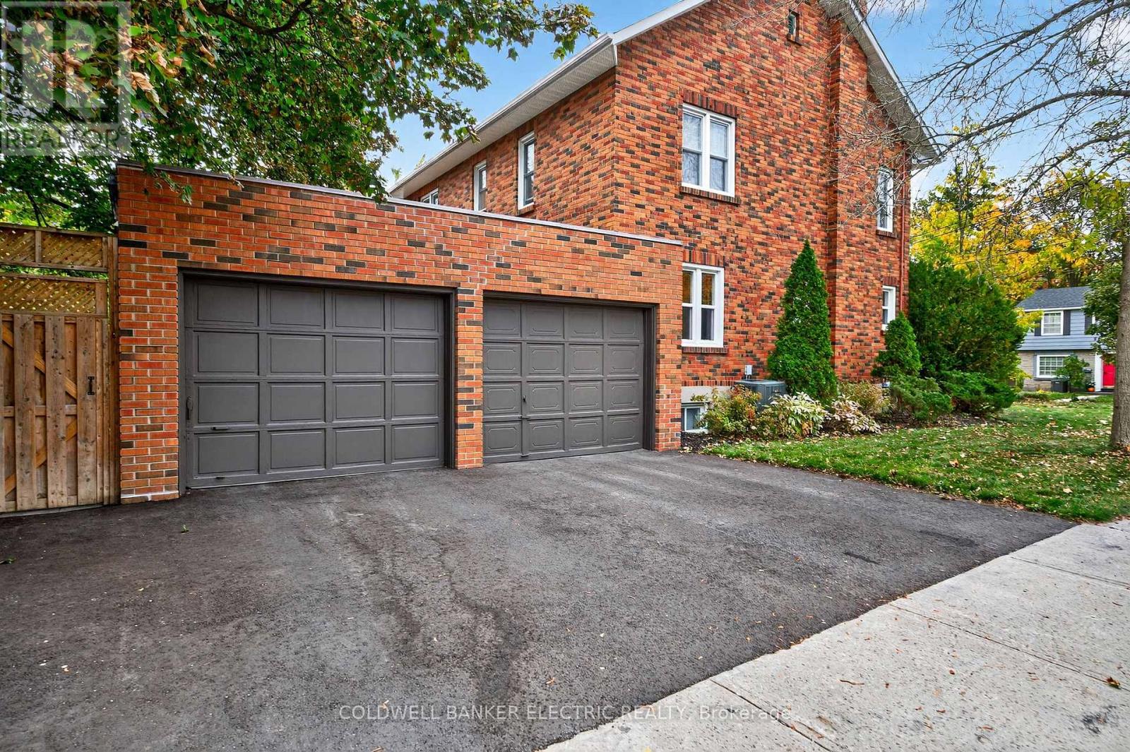 230 Geraldine Avenue, Peterborough (Northcrest Ward 5), Ontario  K9H 4T9 - Photo 47 - X12471798