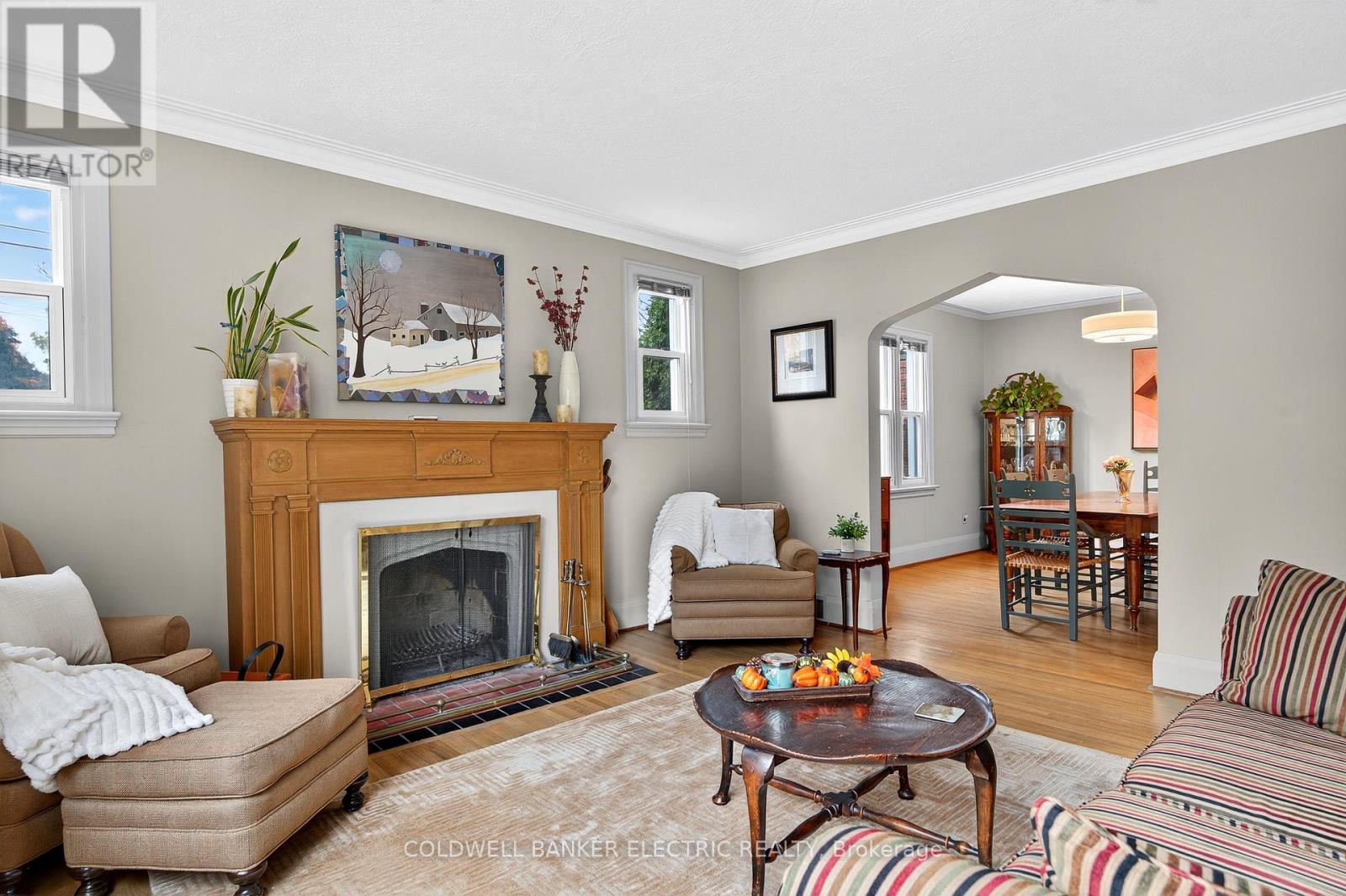 230 Geraldine Avenue, Peterborough (Northcrest Ward 5), Ontario  K9H 4T9 - Photo 7 - X12471798