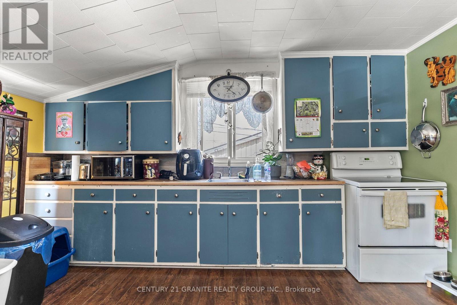 183 Hastings Street N, Bancroft (Bancroft Ward), Ontario  K0L 1C0 - Photo 19 - X12471926