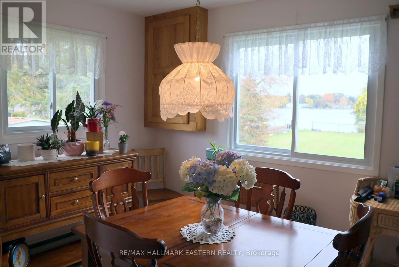 824 Sidney Drive, Selwyn, Ontario  K0L 1T0 - Photo 8 - X12472027