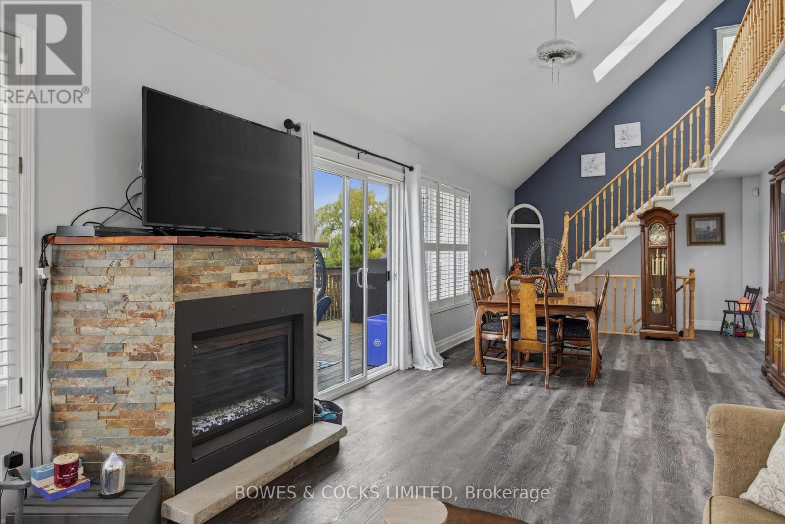 284 Port Hoover Road, Kawartha Lakes (Little Britain), Ontario  K9K 1A8 - Photo 11 - X12472056