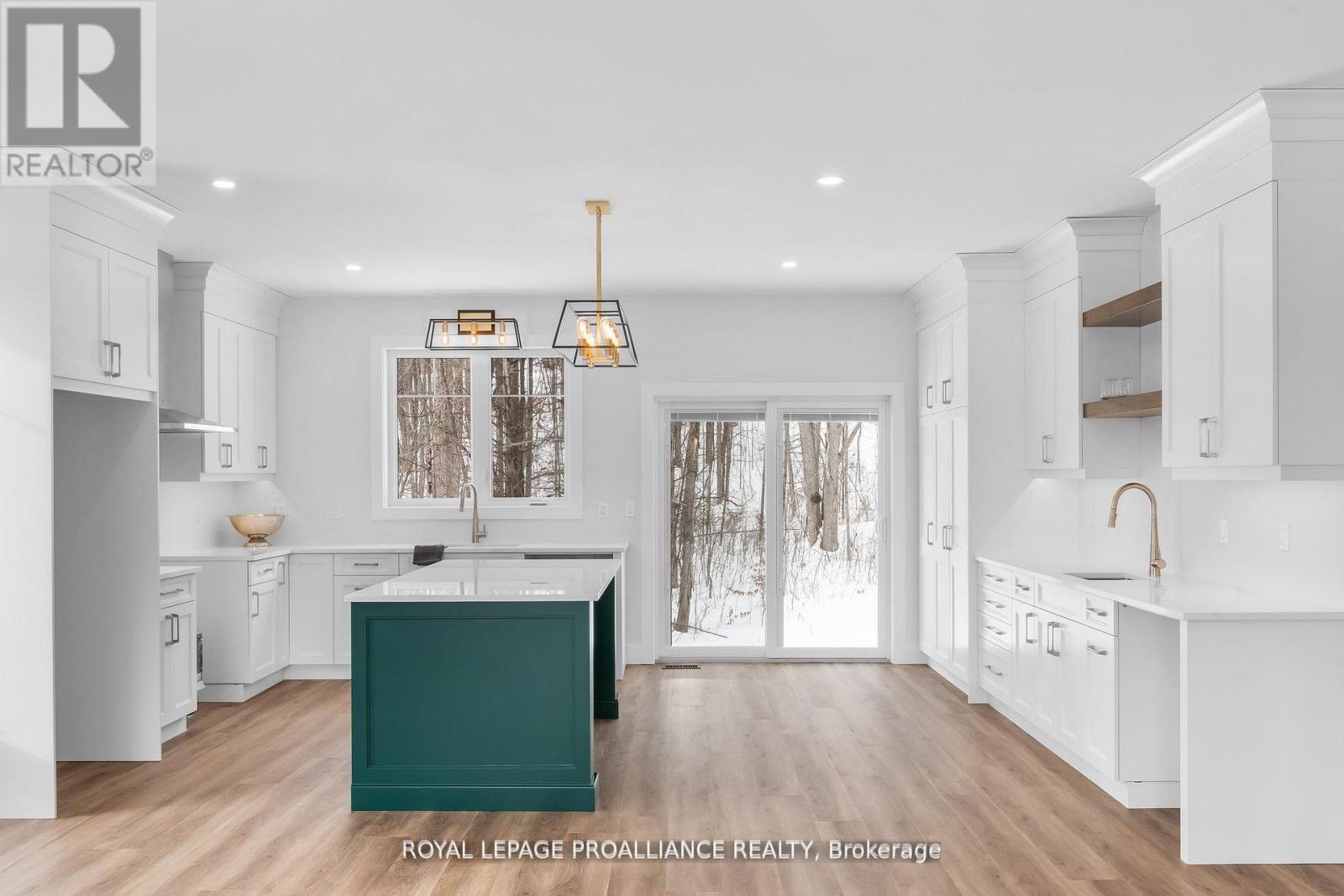 38 Riverside Trail, Trent Hills (Campbellford), Ontario  K0L 1L0 - Photo 12 - X12472139