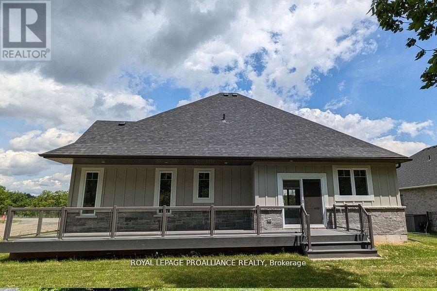 38 Riverside Trail, Trent Hills (Campbellford), Ontario  K0L 1L0 - Photo 3 - X12472139