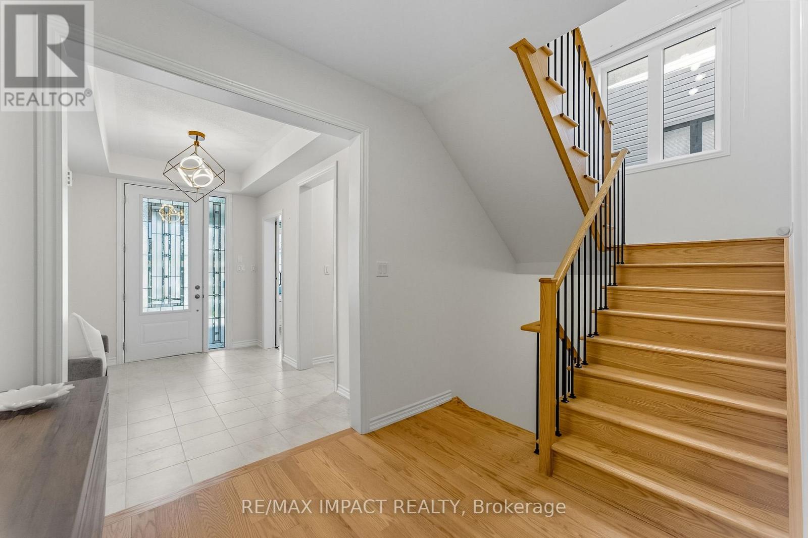 39 Connolly Road, Kawartha Lakes (Lindsay), Ontario  K9V 5H5 - Photo 7 - X12473182