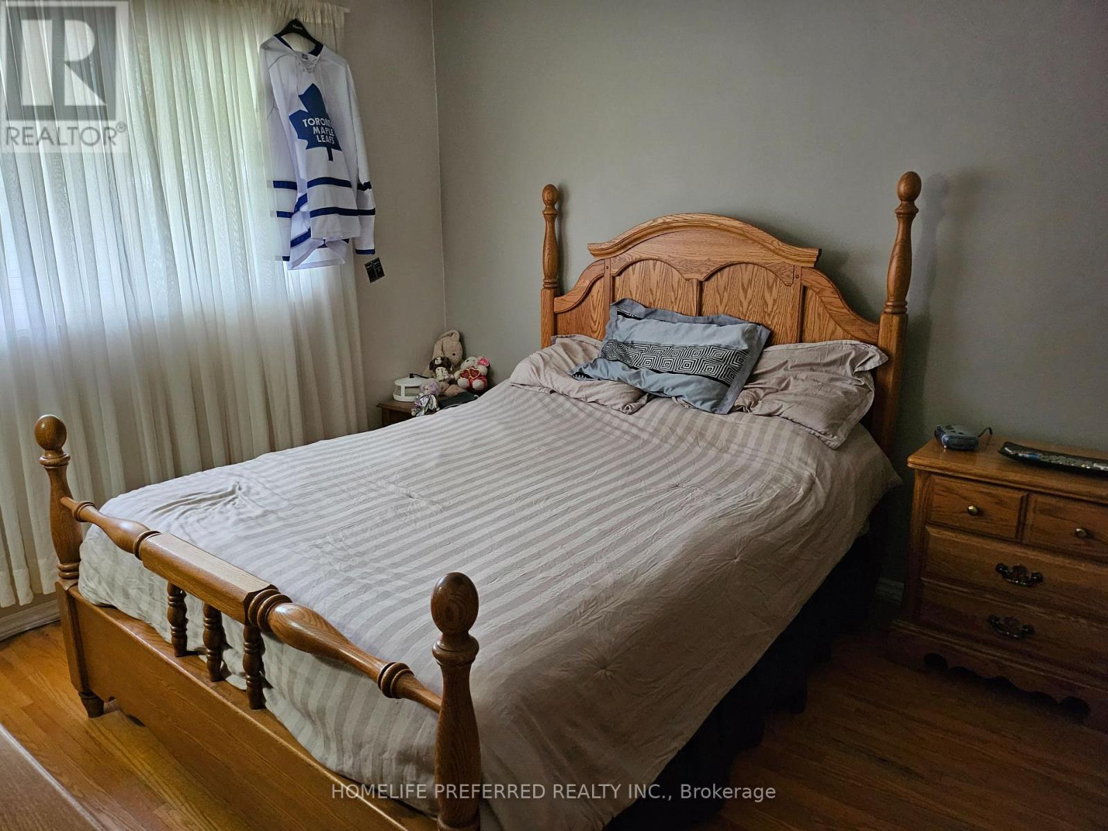 17b Beechwood Drive, Peterborough (Monaghan Ward 2), Ontario  K9J 1M2 - Photo 7 - X12473724