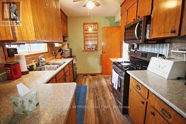 9 Hemlock Street, Highlands East (Bicroft Ward), Ontario  K0L 1M0 - Photo 2 - X12473830