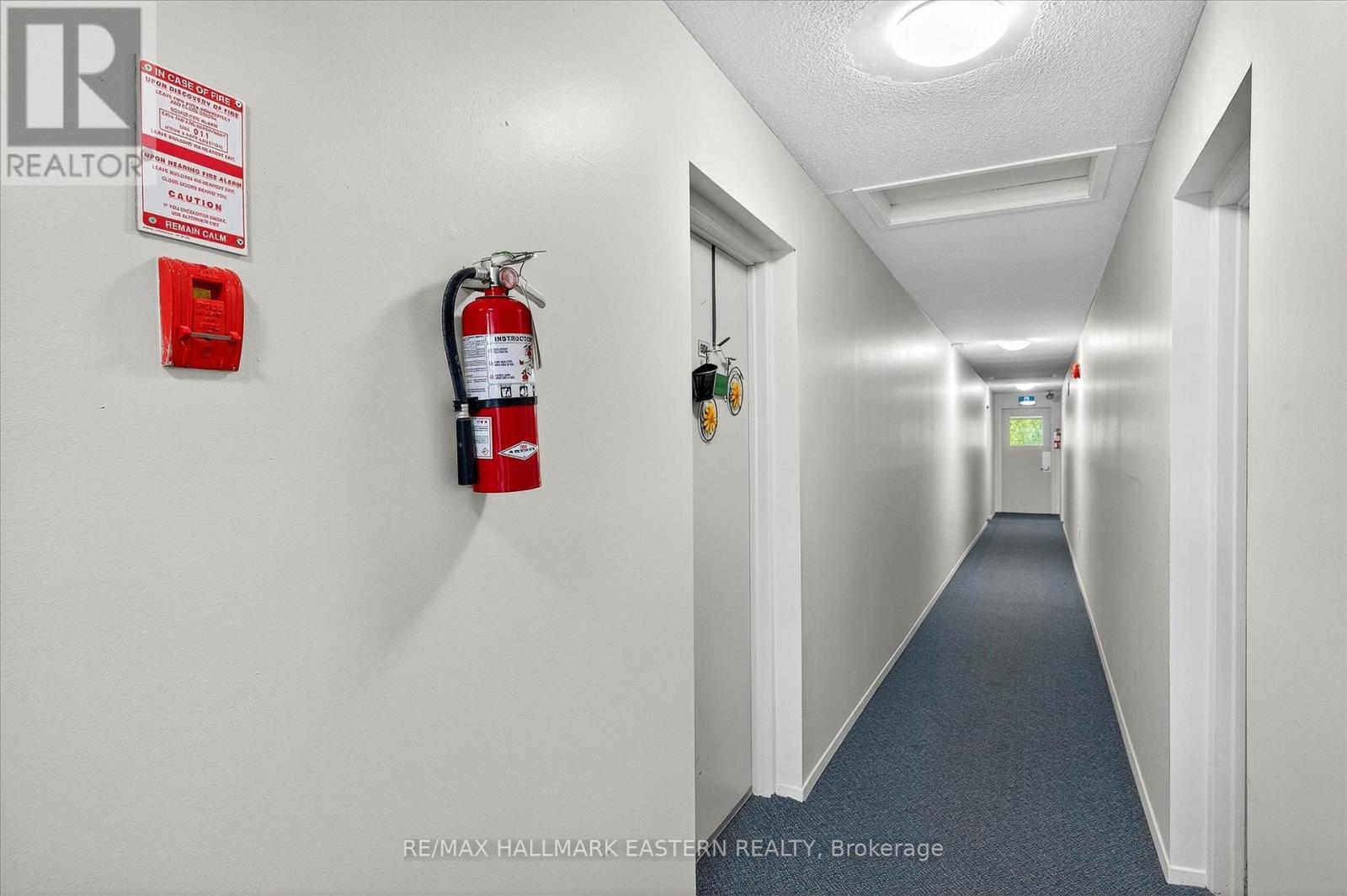 135 Lansdowne Street W, Peterborough (Otonabee Ward 1), Ontario  K9J 1Y2 - Photo 11 - X12474441