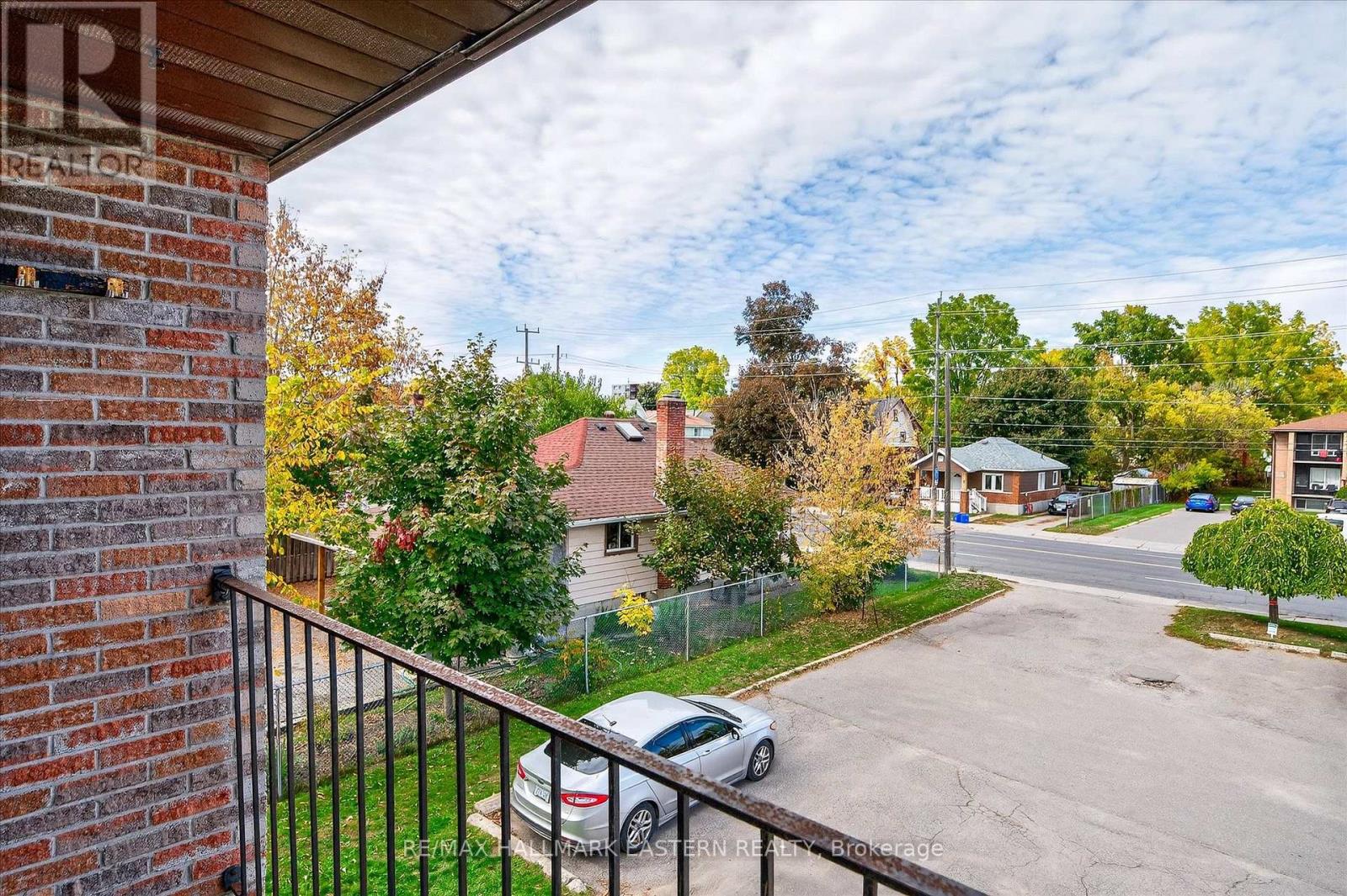 135 Lansdowne Street W, Peterborough (Otonabee Ward 1), Ontario  K9J 1Y2 - Photo 23 - X12474441