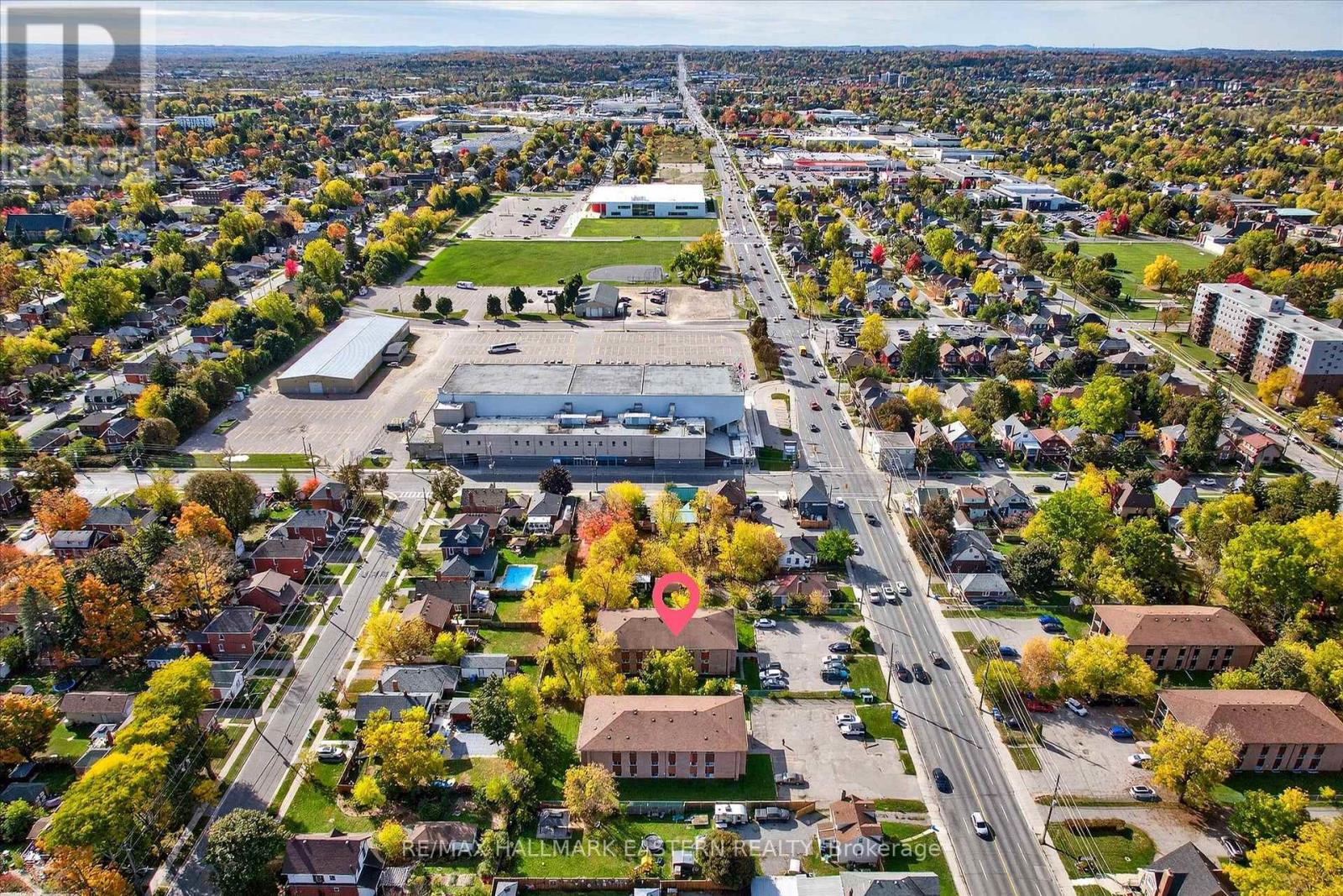 135 Lansdowne Street W, Peterborough (Otonabee Ward 1), Ontario  K9J 1Y2 - Photo 6 - X12474441