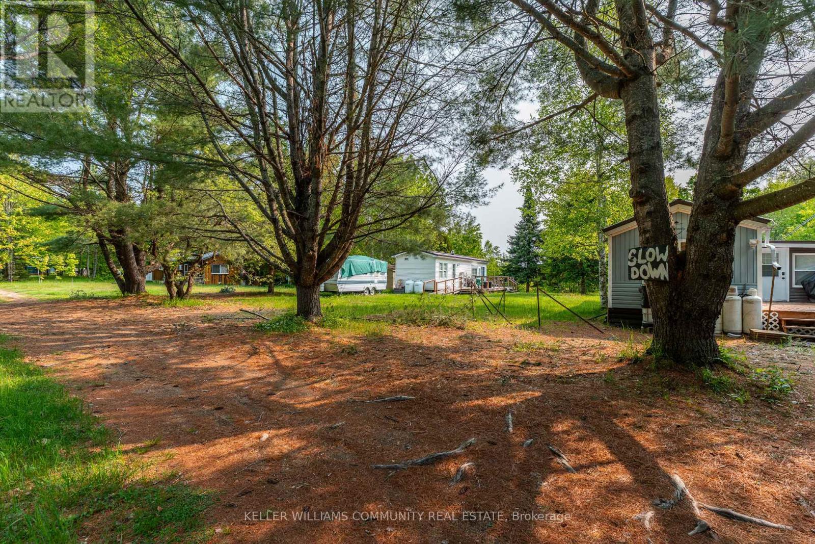 1304 Lower Monmouth Lake Road, Highlands East (Monmouth), Ontario  K0L 2Y0 - Photo 45 - X12474451