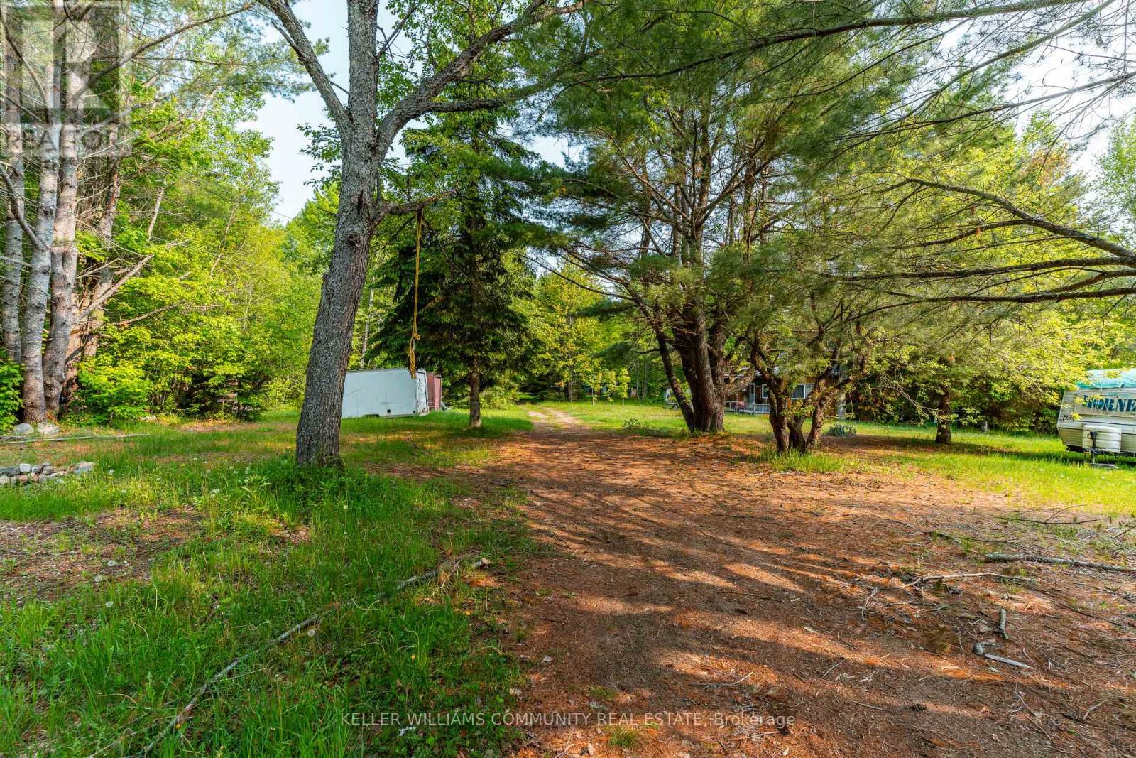 1304 Lower Monmouth Lake Road, Highlands East (Monmouth), Ontario  K0L 2Y0 - Photo 46 - X12474451
