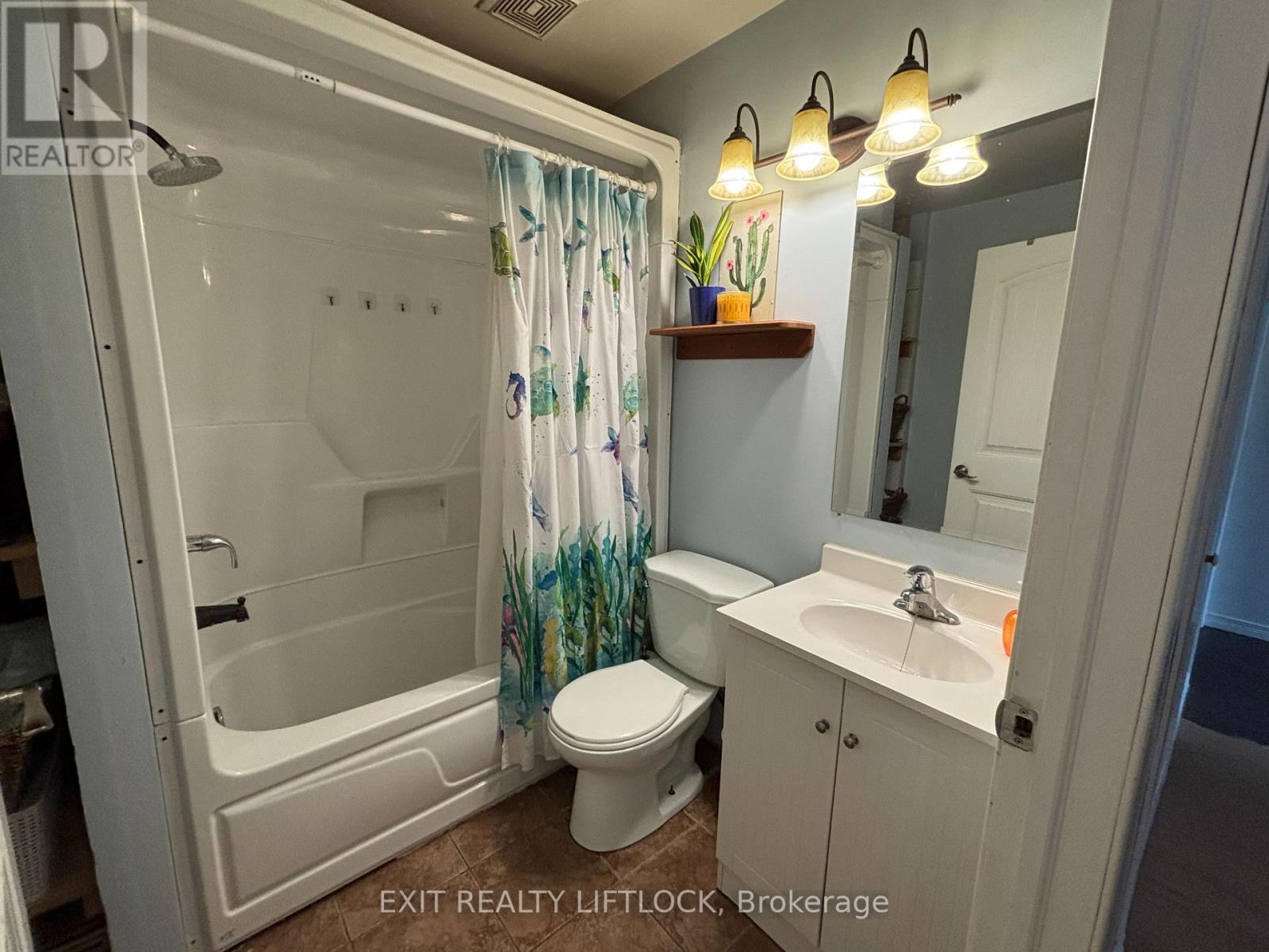 404 Belmont Concession 8, Havelock-Belmont-Methuen, Ontario  K0L 1Z0 - Photo 11 - X12475398