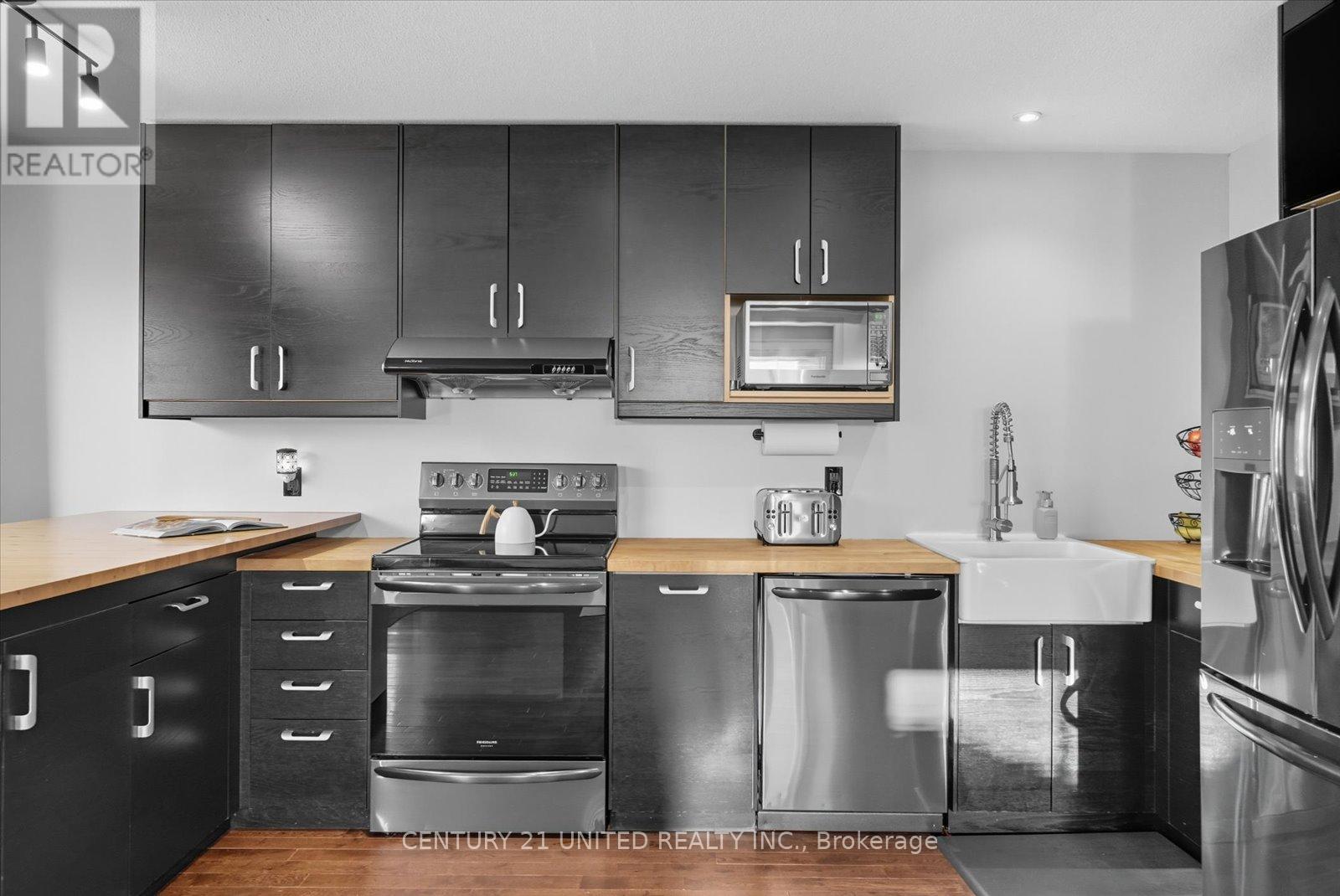 263 Riverview Heights, Peterborough (Ashburnham Ward 4), Ontario  K9J 1A9 - Photo 12 - X12475953