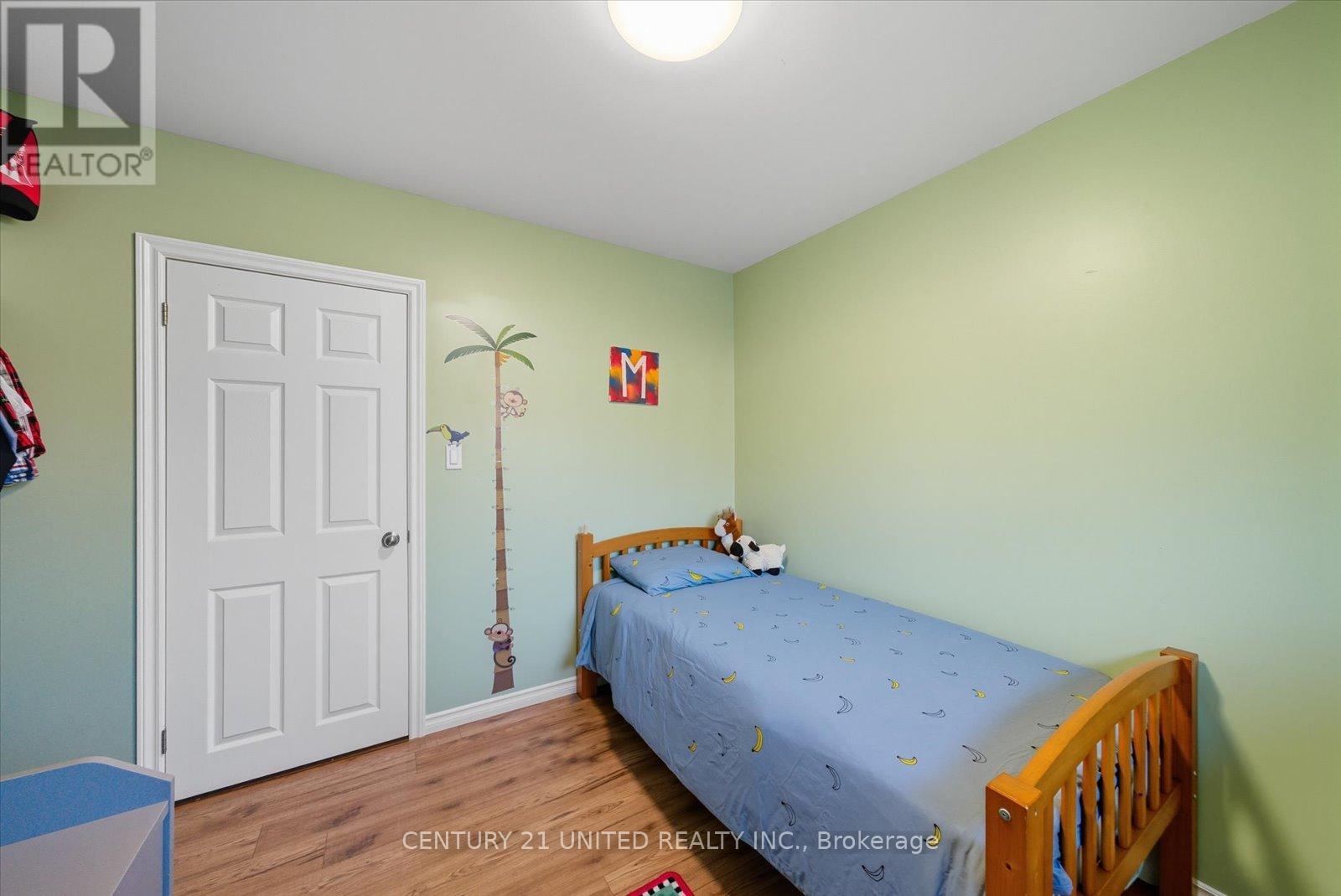 263 Riverview Heights, Peterborough (Ashburnham Ward 4), Ontario  K9J 1A9 - Photo 17 - X12475953