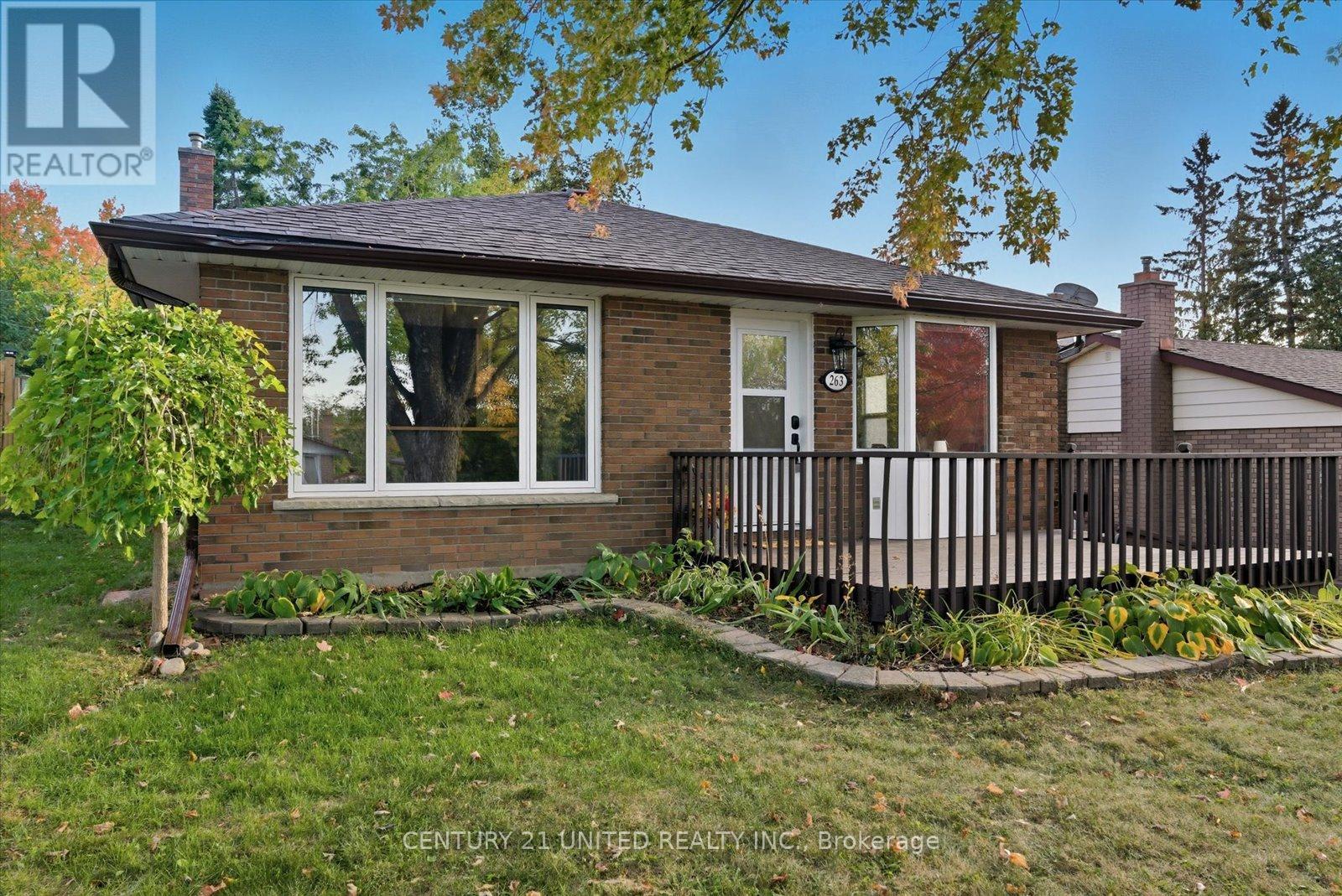 263 Riverview Heights, Peterborough (Ashburnham Ward 4), Ontario  K9J 1A9 - Photo 2 - X12475953