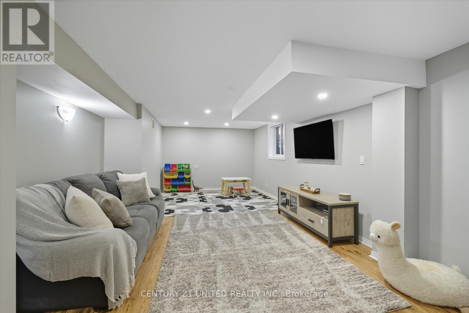 263 Riverview Heights, Peterborough (Ashburnham Ward 4), Ontario  K9J 1A9 - Photo 29 - X12475953