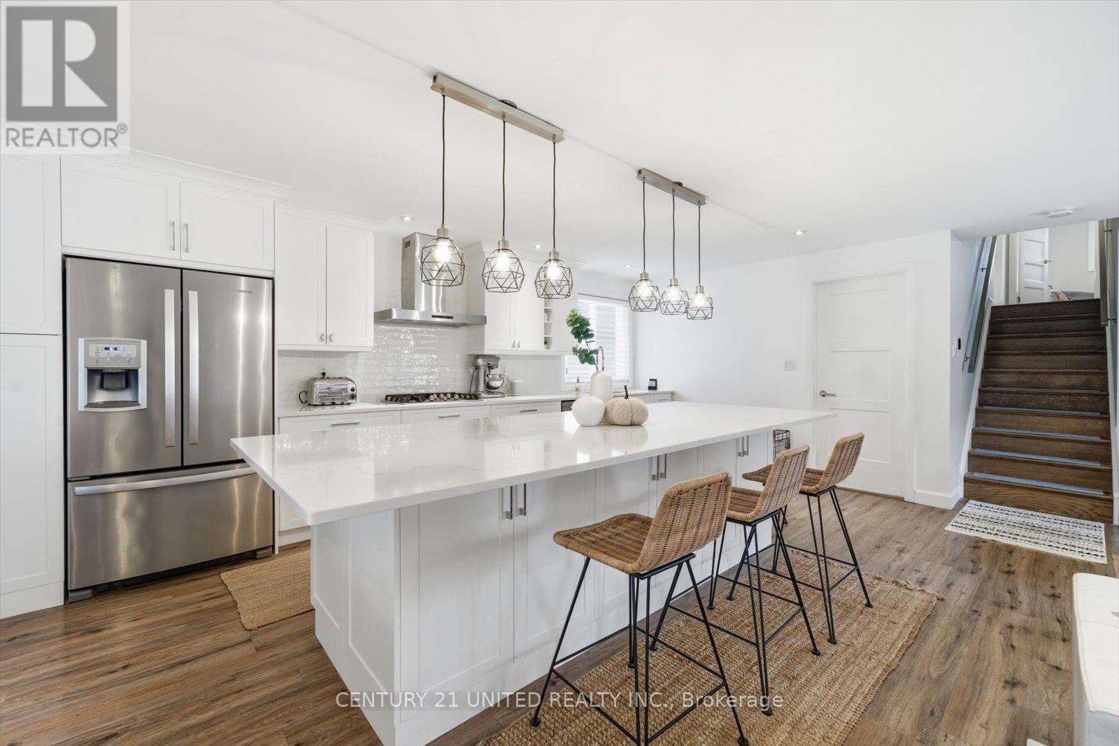 2339 Kawartha Heights Boulevard, Peterborough (Monaghan Ward 2), Ontario  K9K 1S4 - Photo 11 - X12476066