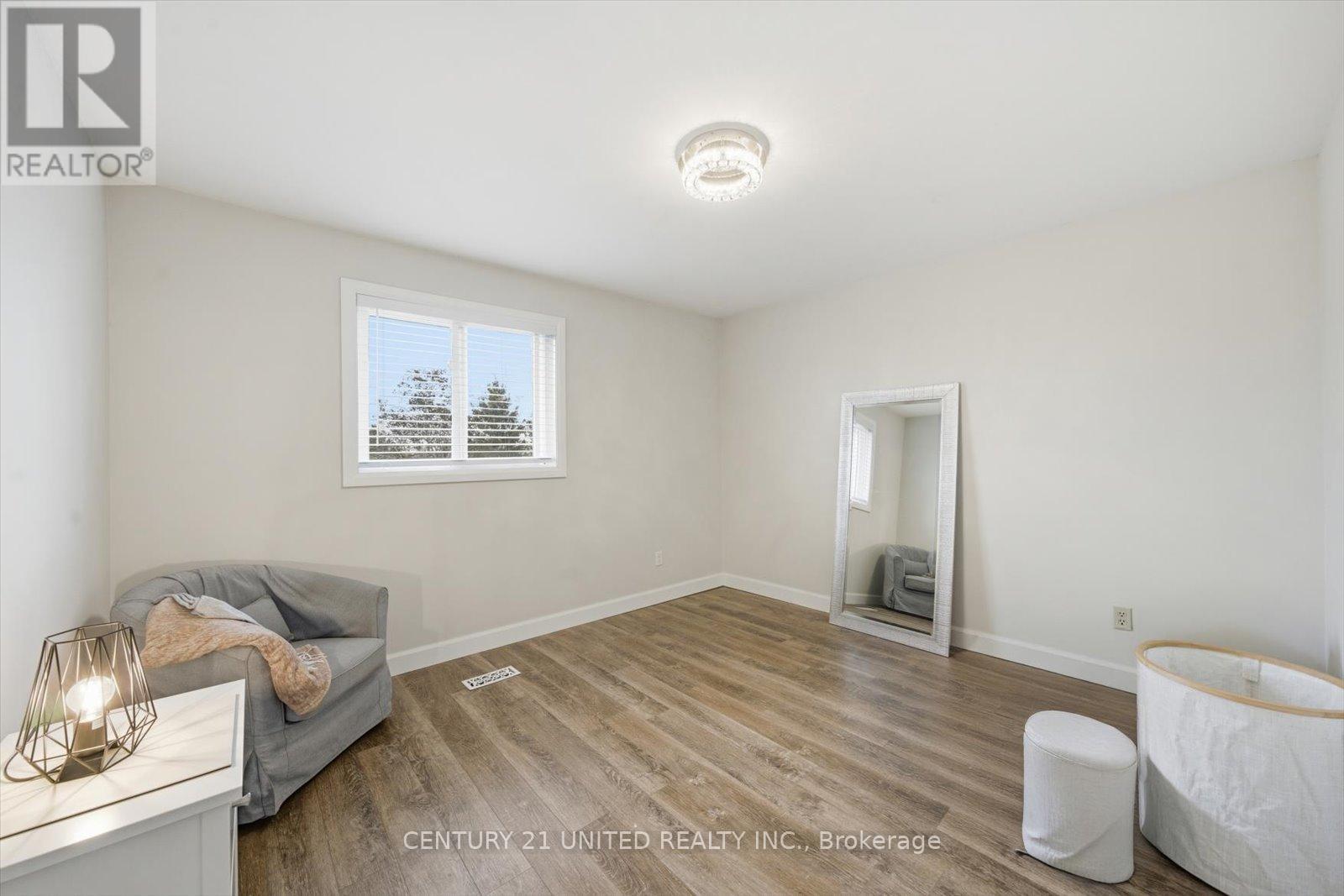 2339 Kawartha Heights Boulevard, Peterborough (Monaghan Ward 2), Ontario  K9K 1S4 - Photo 28 - X12476066