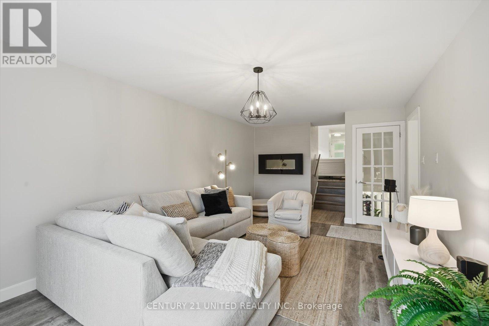 2339 Kawartha Heights Boulevard, Peterborough (Monaghan Ward 2), Ontario  K9K 1S4 - Photo 29 - X12476066