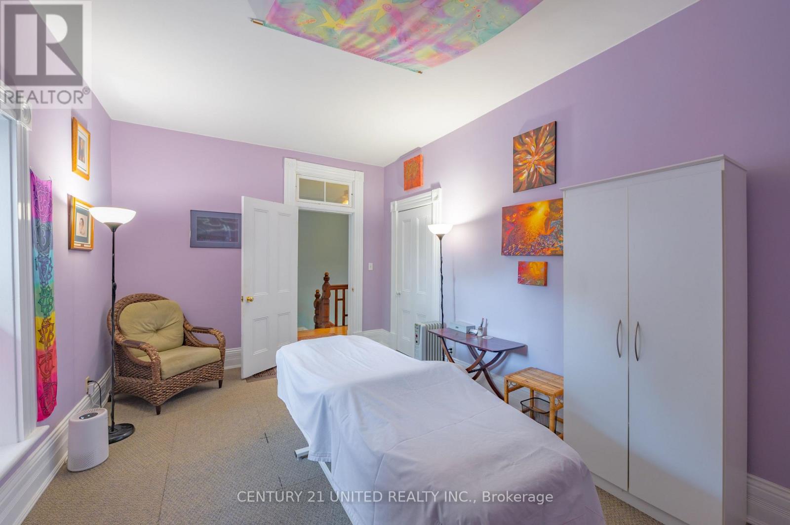 210 Mcdonnel Street, Peterborough (Town Ward 3), Ontario  K9H 2V9 - Photo 22 - X12476113