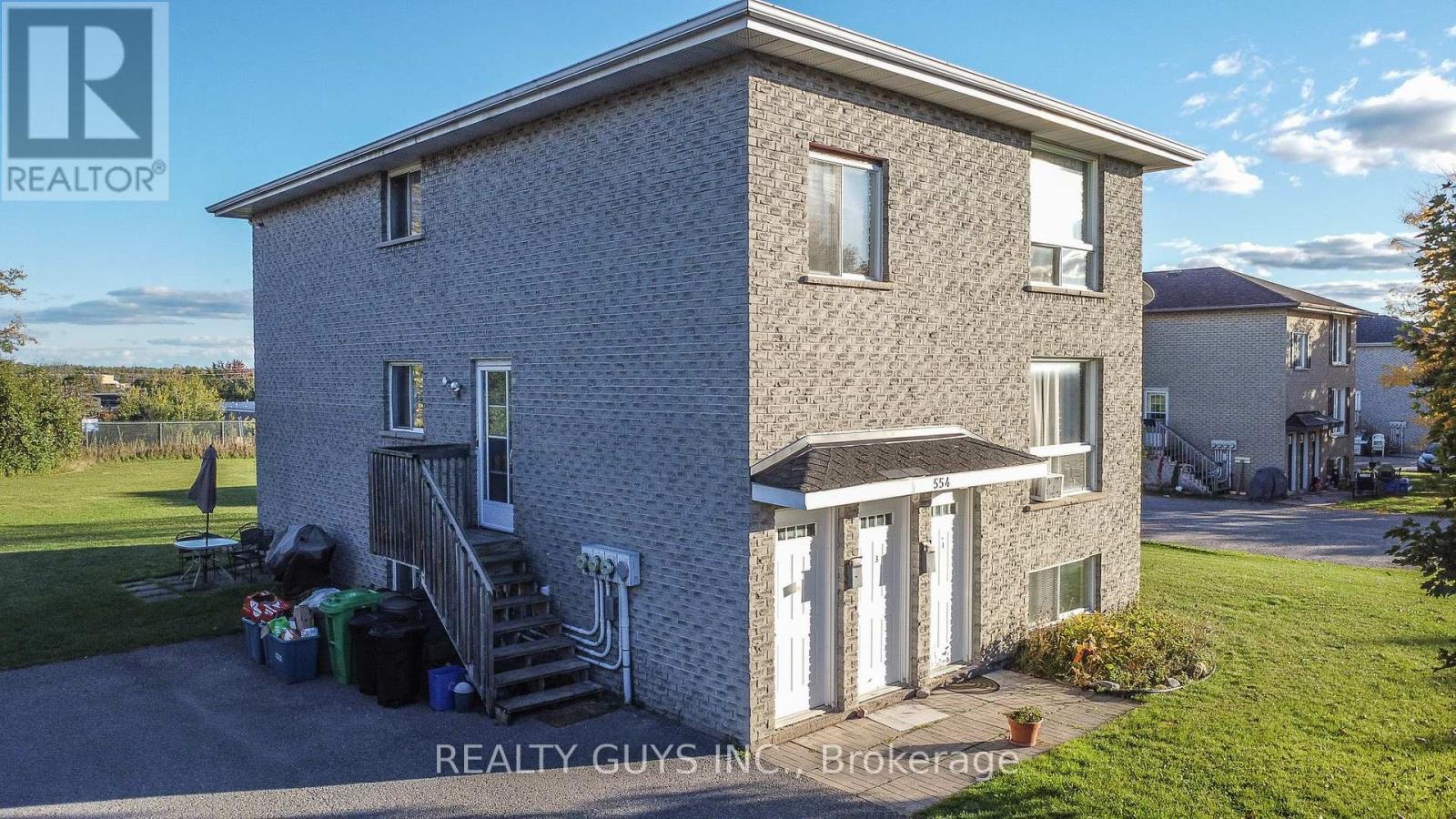 554 Crystal Drive, Peterborough (Ashburnham Ward 4), Ontario  K9J 8H5 - Photo 1 - X12476238