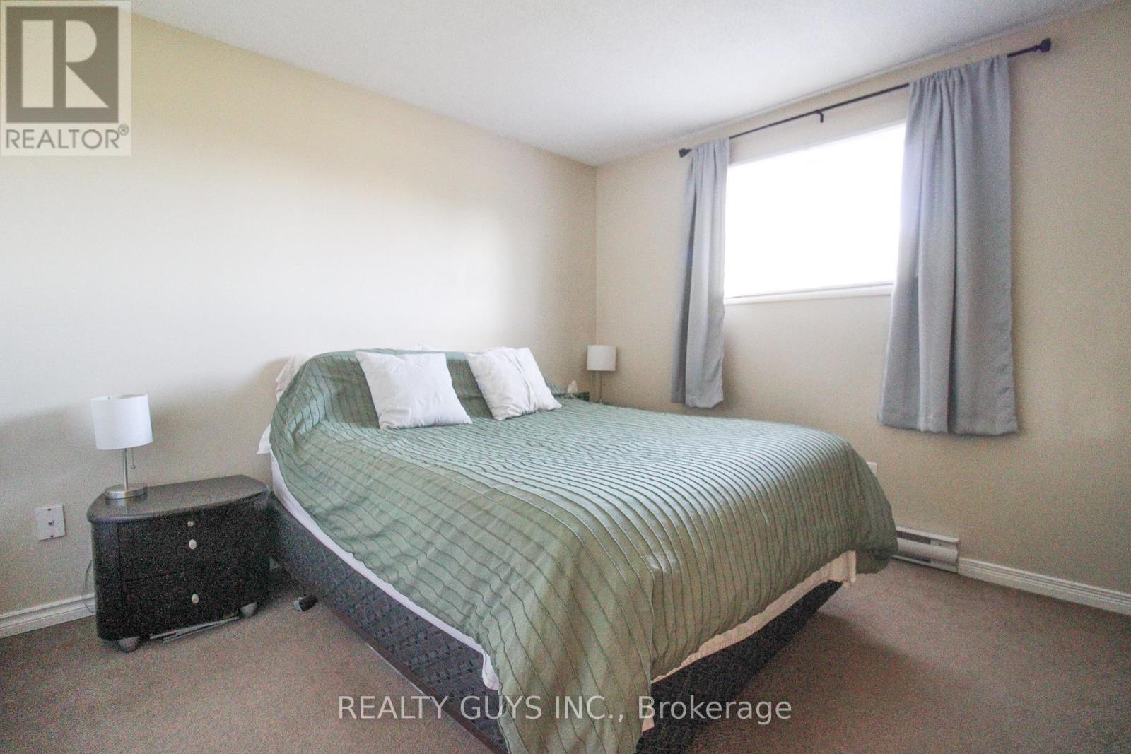 554 Crystal Drive, Peterborough (Ashburnham Ward 4), Ontario  K9J 8H5 - Photo 13 - X12476238