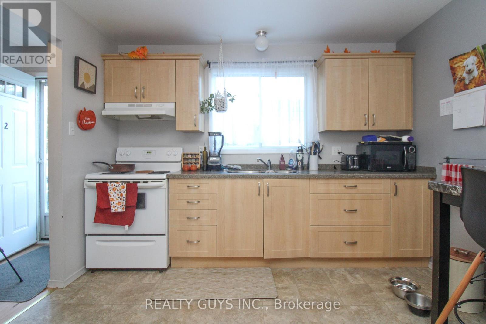 554 Crystal Drive, Peterborough (Ashburnham Ward 4), Ontario  K9J 8H5 - Photo 17 - X12476238