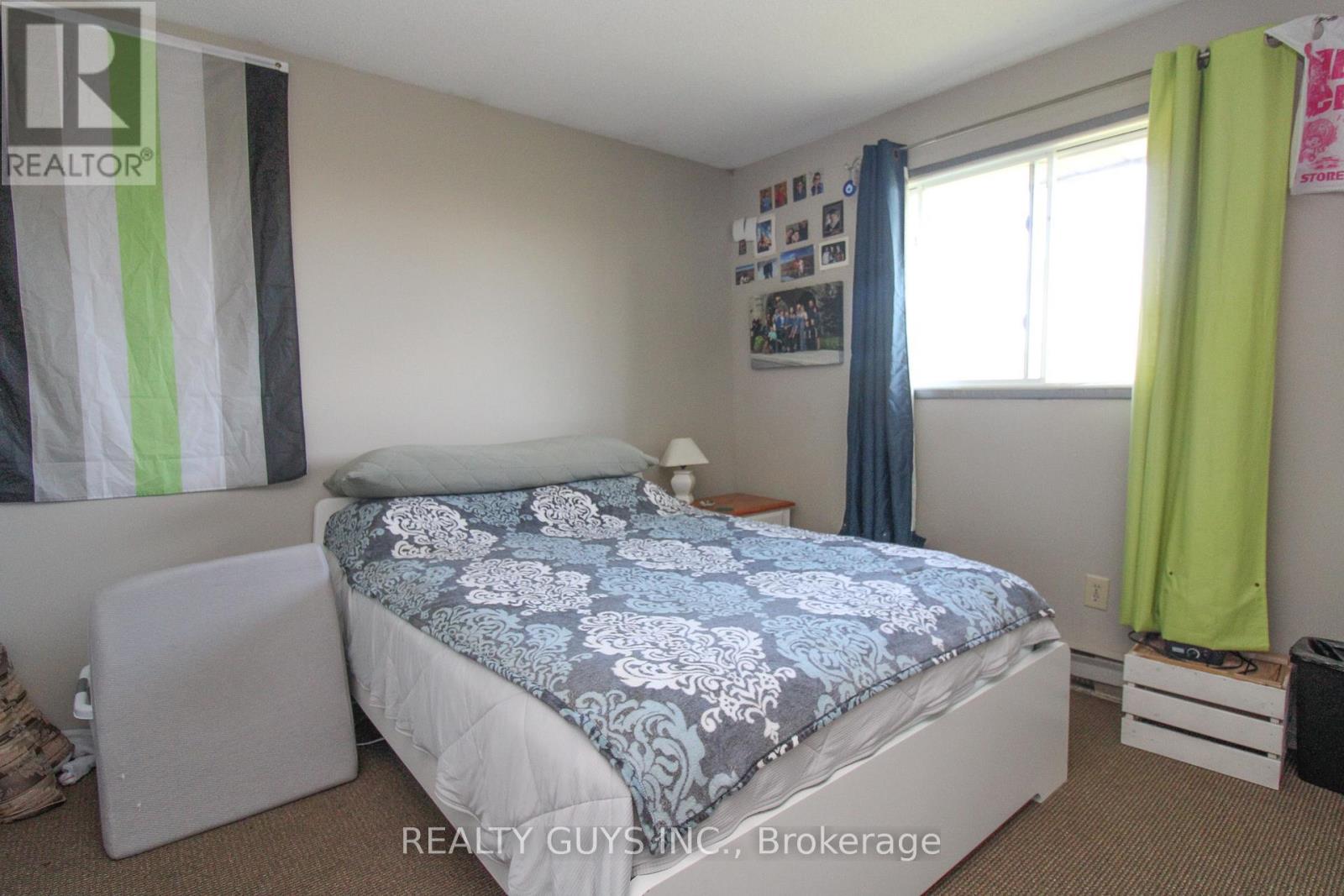 554 Crystal Drive, Peterborough (Ashburnham Ward 4), Ontario  K9J 8H5 - Photo 32 - X12476238