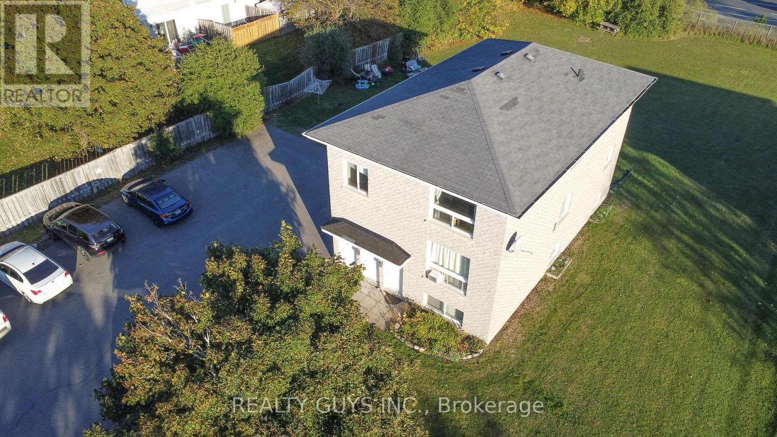 554 Crystal Drive, Peterborough (Ashburnham Ward 4), Ontario  K9J 8H5 - Photo 4 - X12476238