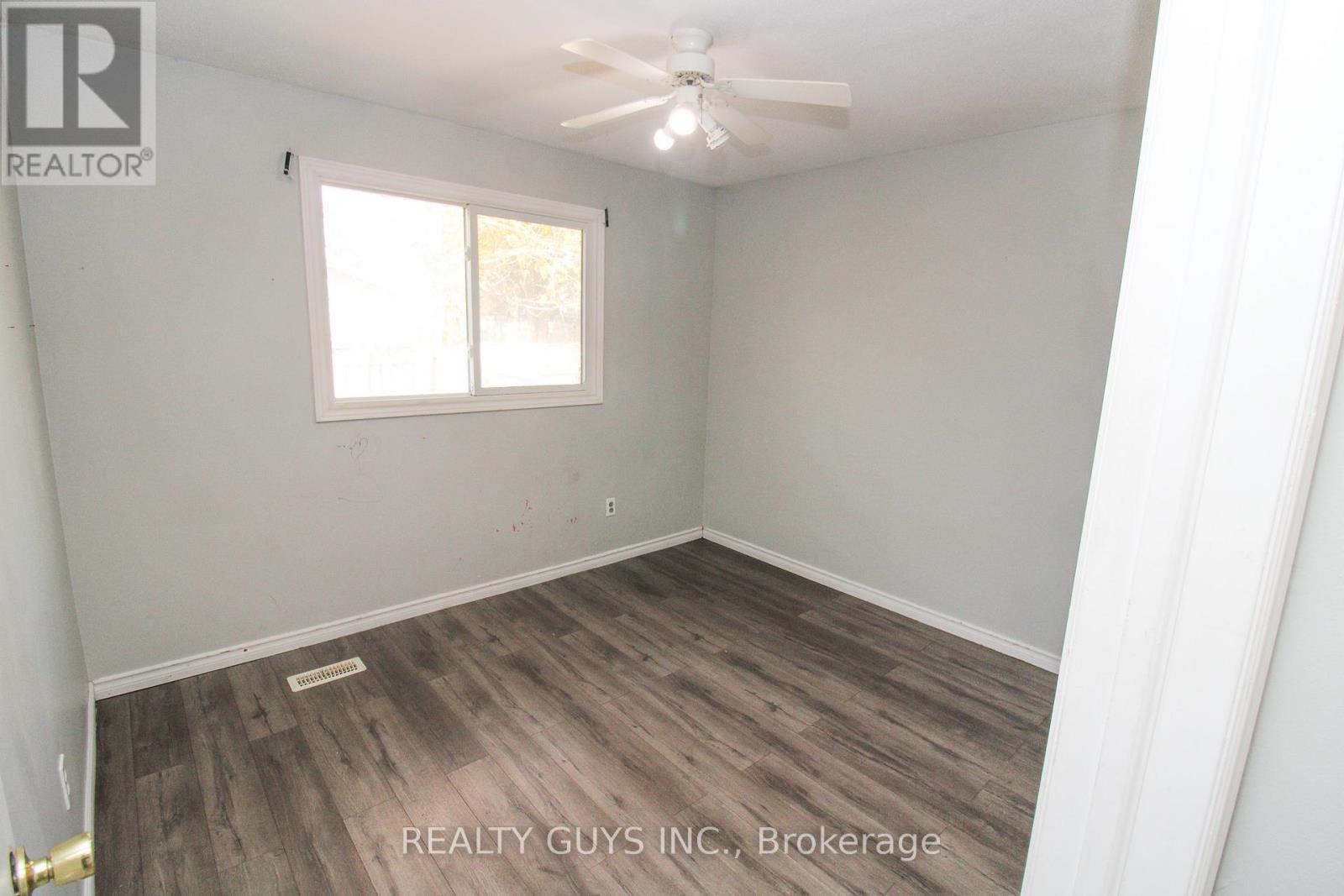 290 Mcfarlane Street, Peterborough (Ashburnham Ward 4), Ontario  K9H 1K4 - Photo 20 - X12476246