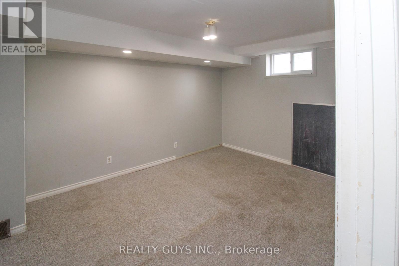 290 Mcfarlane Street, Peterborough (Ashburnham Ward 4), Ontario  K9H 1K4 - Photo 23 - X12476246