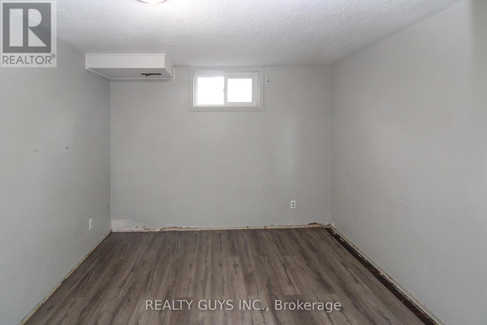 290 Mcfarlane Street, Peterborough (Ashburnham Ward 4), Ontario  K9H 1K4 - Photo 24 - X12476246