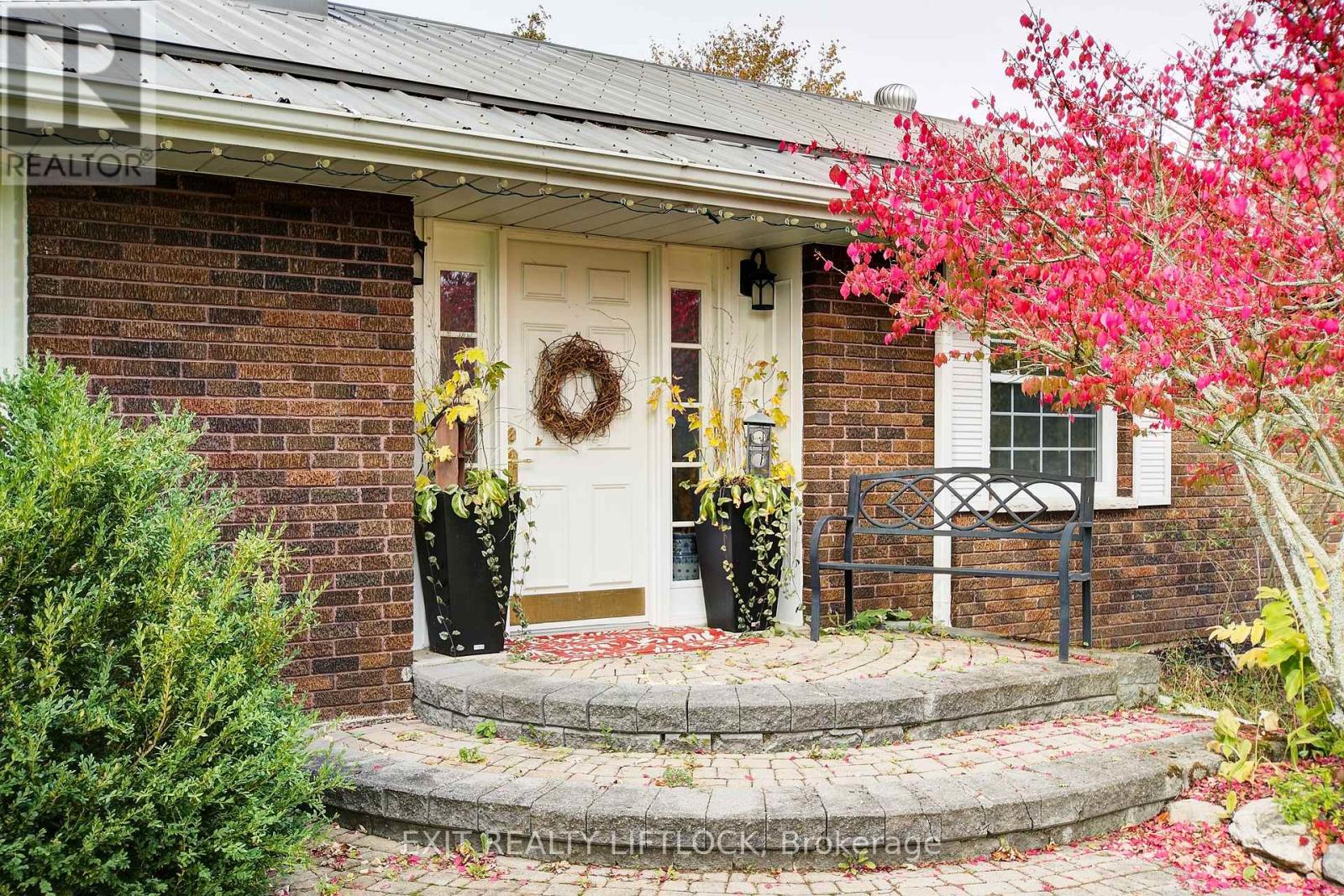 544 County Road 8, Douro-Dummer, Ontario  K0L 2H0 - Photo 1 - X12476524