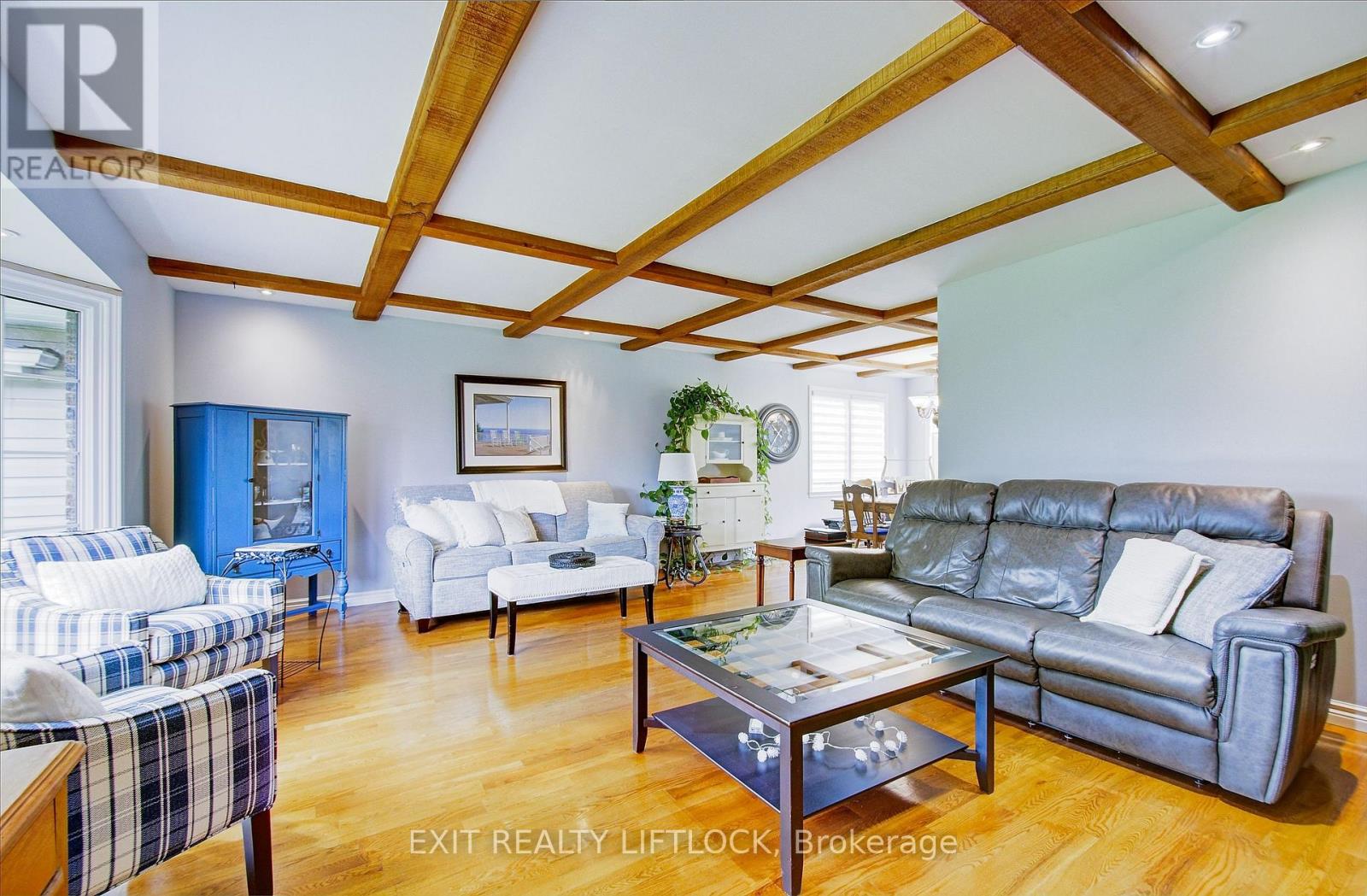 544 County Road 8, Douro-Dummer, Ontario  K0L 2H0 - Photo 2 - X12476524