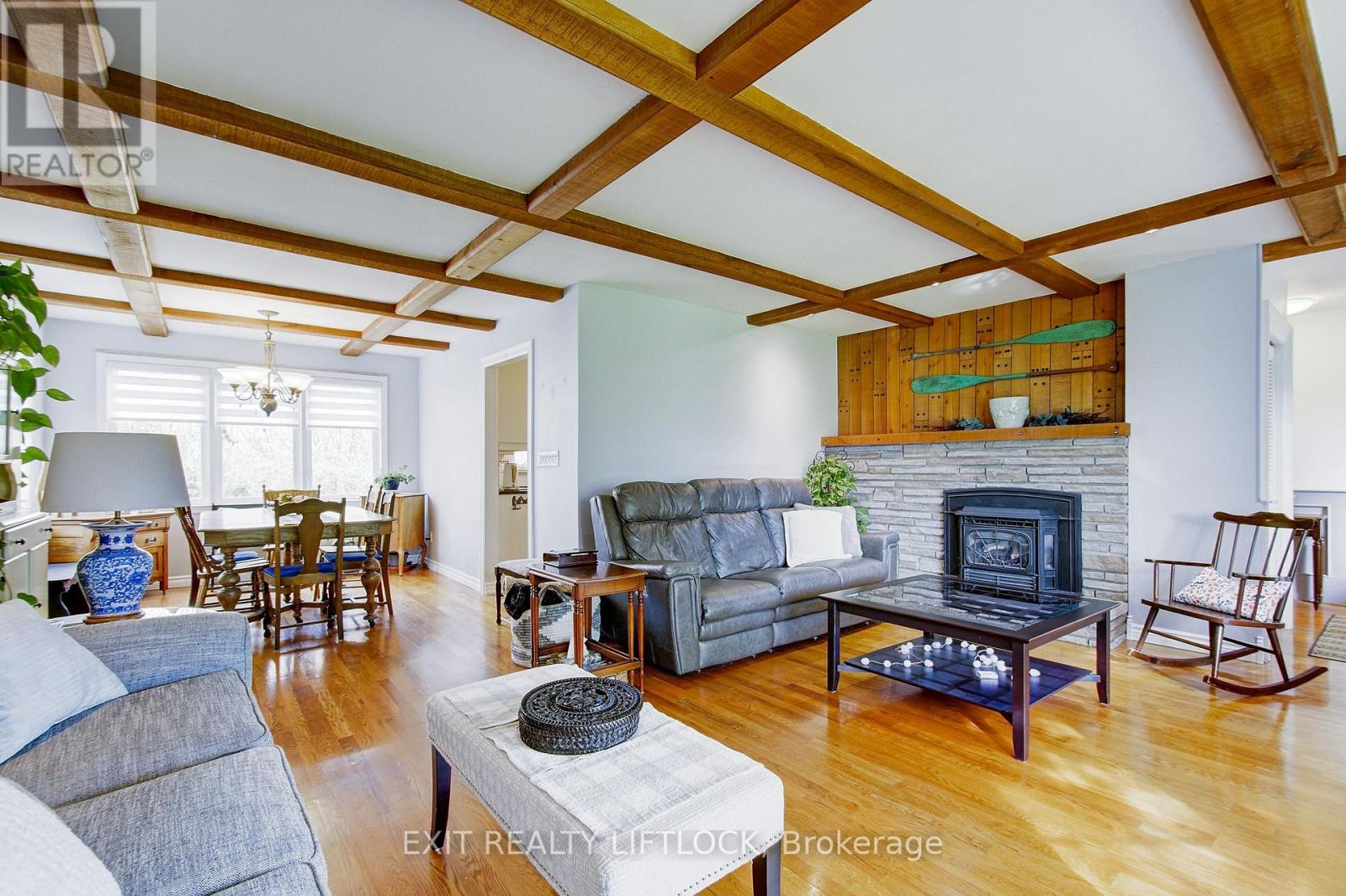 544 County Road 8, Douro-Dummer, Ontario  K0L 2H0 - Photo 5 - X12476524