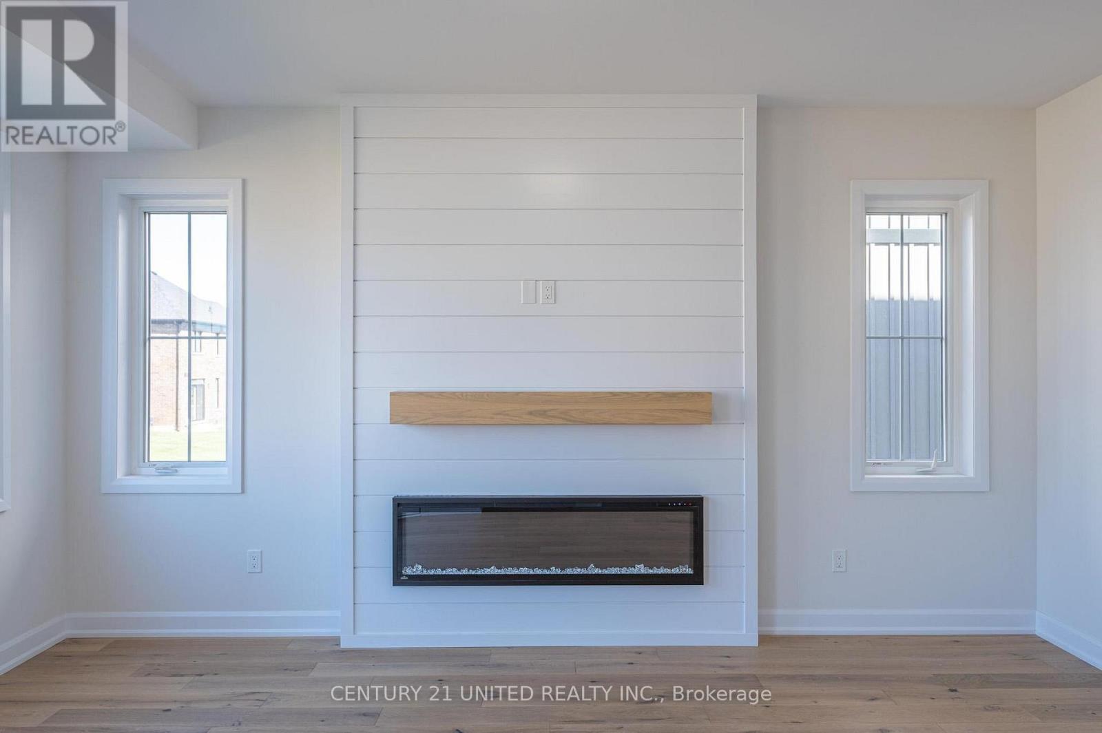 305 Mullighan Gardens, Peterborough (Monaghan Ward 2), Ontario  K9K 0G3 - Photo 9 - X12476613