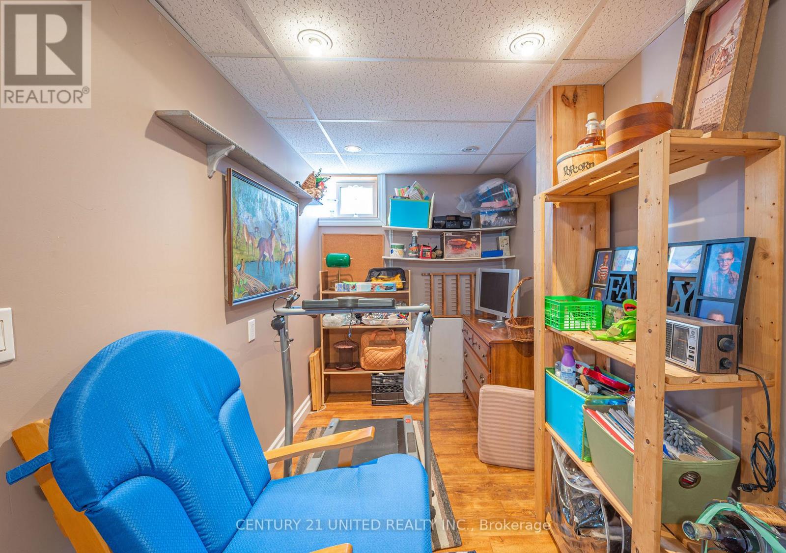 498 Howden Street, Peterborough (Otonabee Ward 1), Ontario  K9J 4B3 - Photo 23 - X12476651