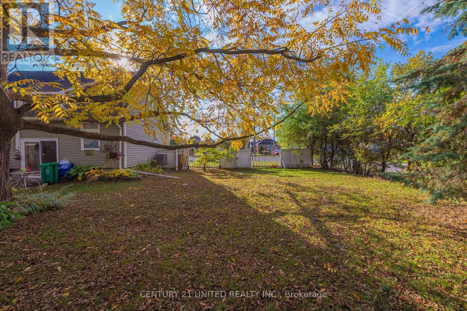 498 Howden Street, Peterborough (Otonabee Ward 1), Ontario  K9J 4B3 - Photo 25 - X12476651