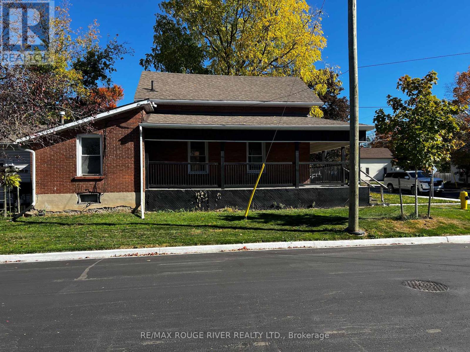 88 King Street, Kawartha Lakes (Lindsay), Ontario  K9V 1C9 - Photo 17 - X12476947